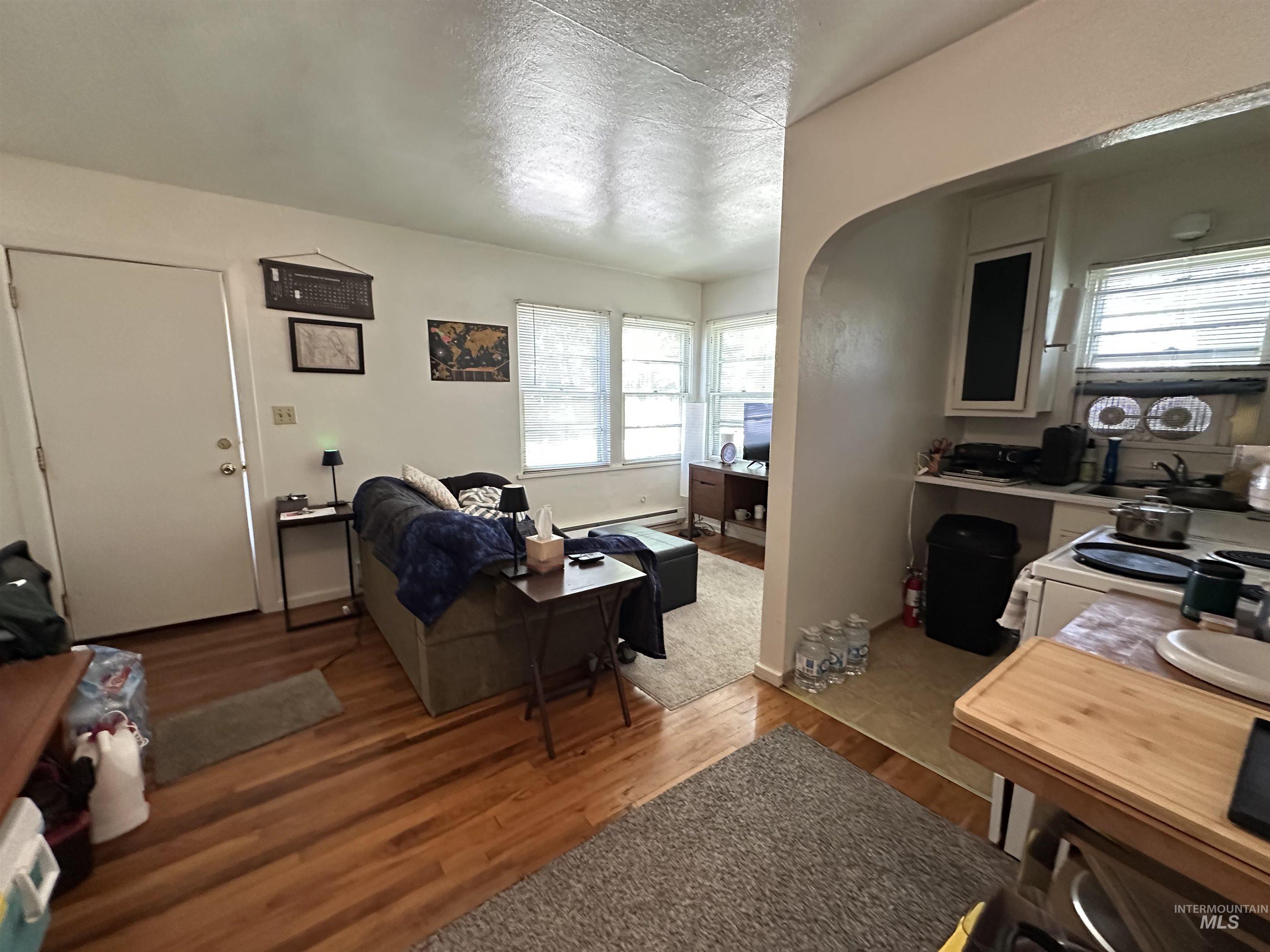 102-110 S Asbury St, Moscow, Idaho 83843, 2 Bedrooms, 1 Bathroom, Residential Income For Sale, Price $570,000,MLS 98992241