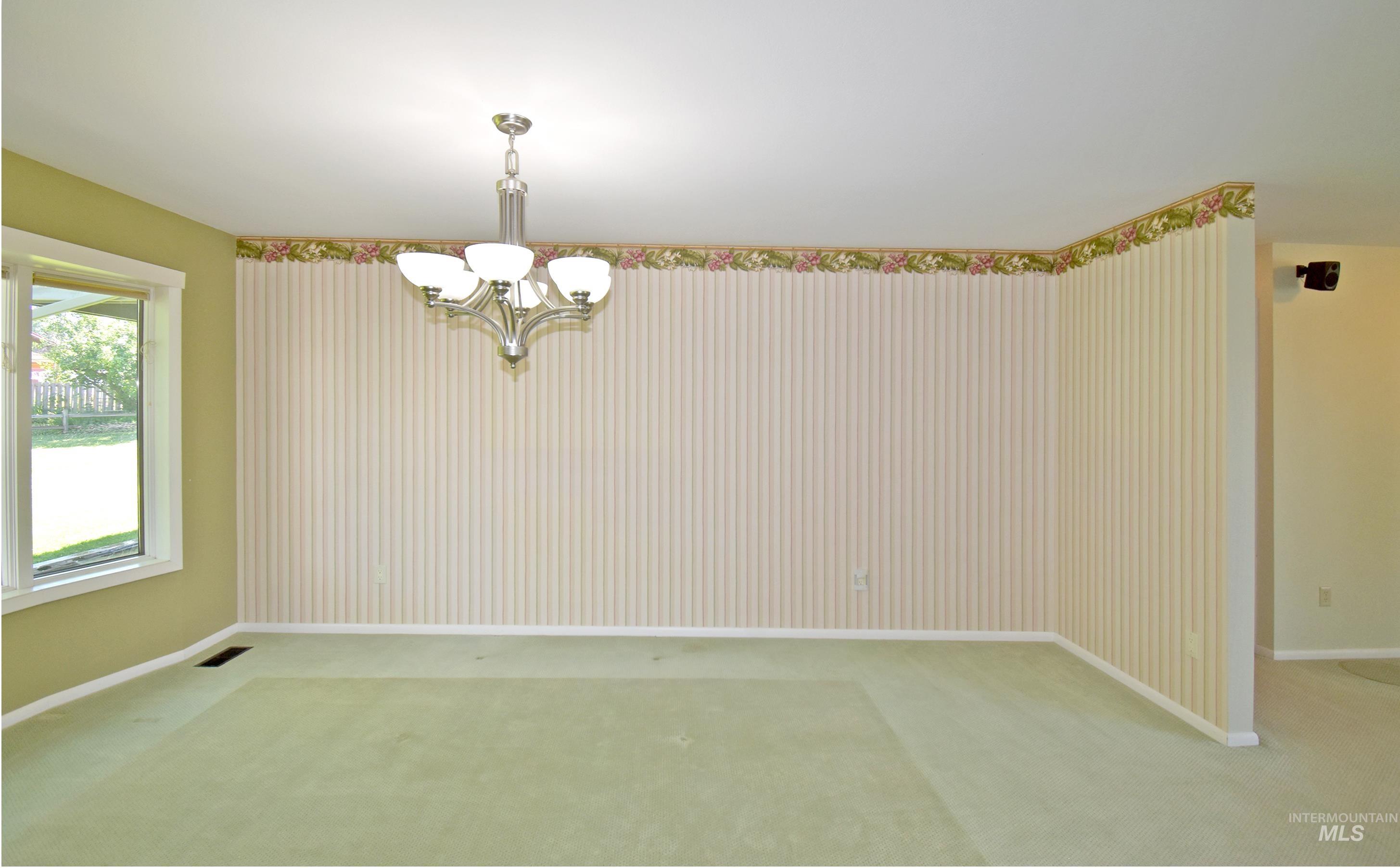 1021 Grelle Avenue, Lewiston, Idaho 83501, 3 Bedrooms, 2 Bathrooms, Residential For Sale, Price $635,000, 98992245
