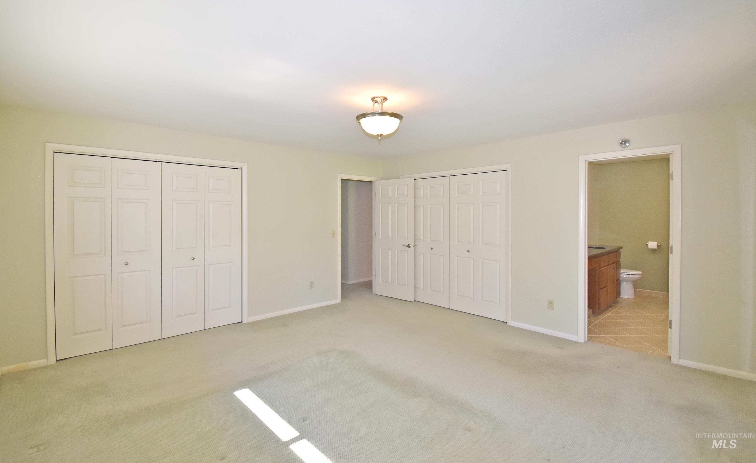 1021 Grelle Avenue, Lewiston, Idaho 83501, 3 Bedrooms, 2 Bathrooms, Residential For Sale, Price $635,000, 98992245