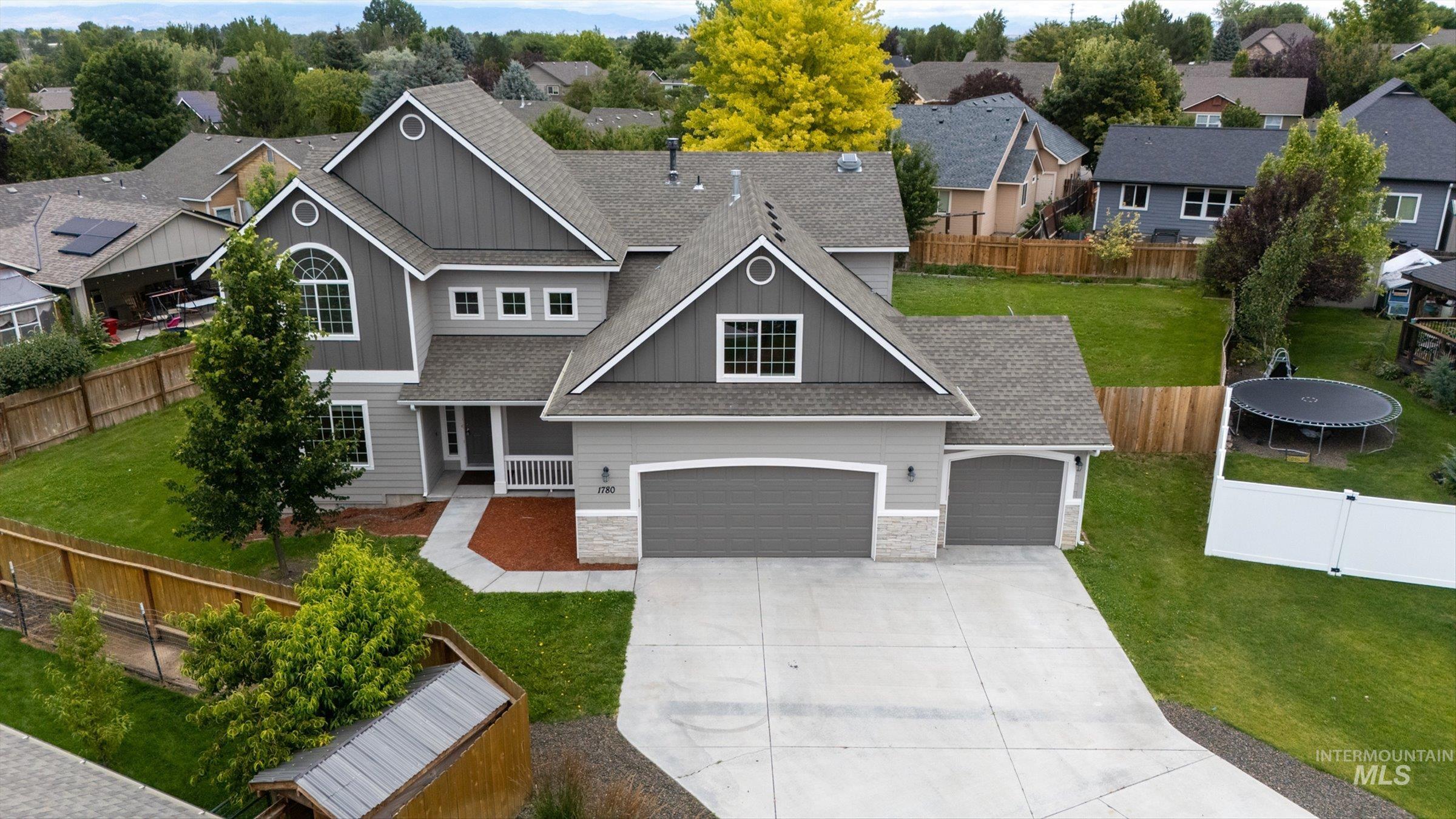 1780 W Caspain St., Kuna, Idaho 83634, 5 Bedrooms, 3.5 Bathrooms, Residential For Sale, Price $585,000, 98992247