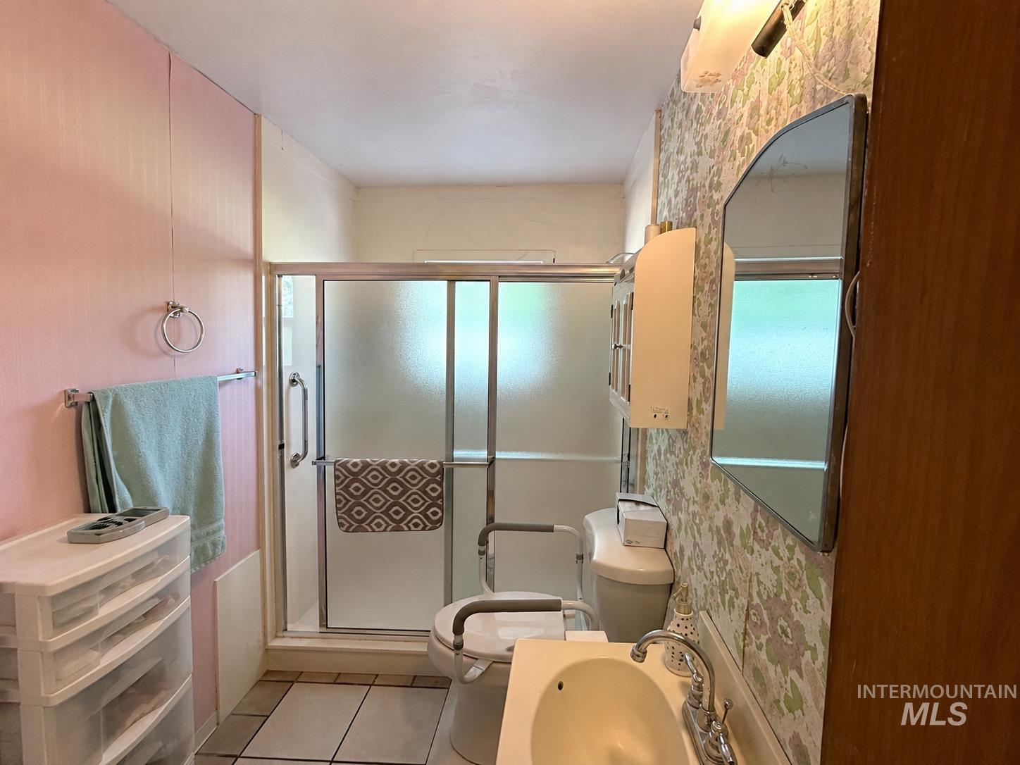 604 8th Ave E, Jerome, Idaho 83338, 2 Bedrooms, 1.5 Bathrooms, Residential For Sale, Price $249,900,MLS 98992248