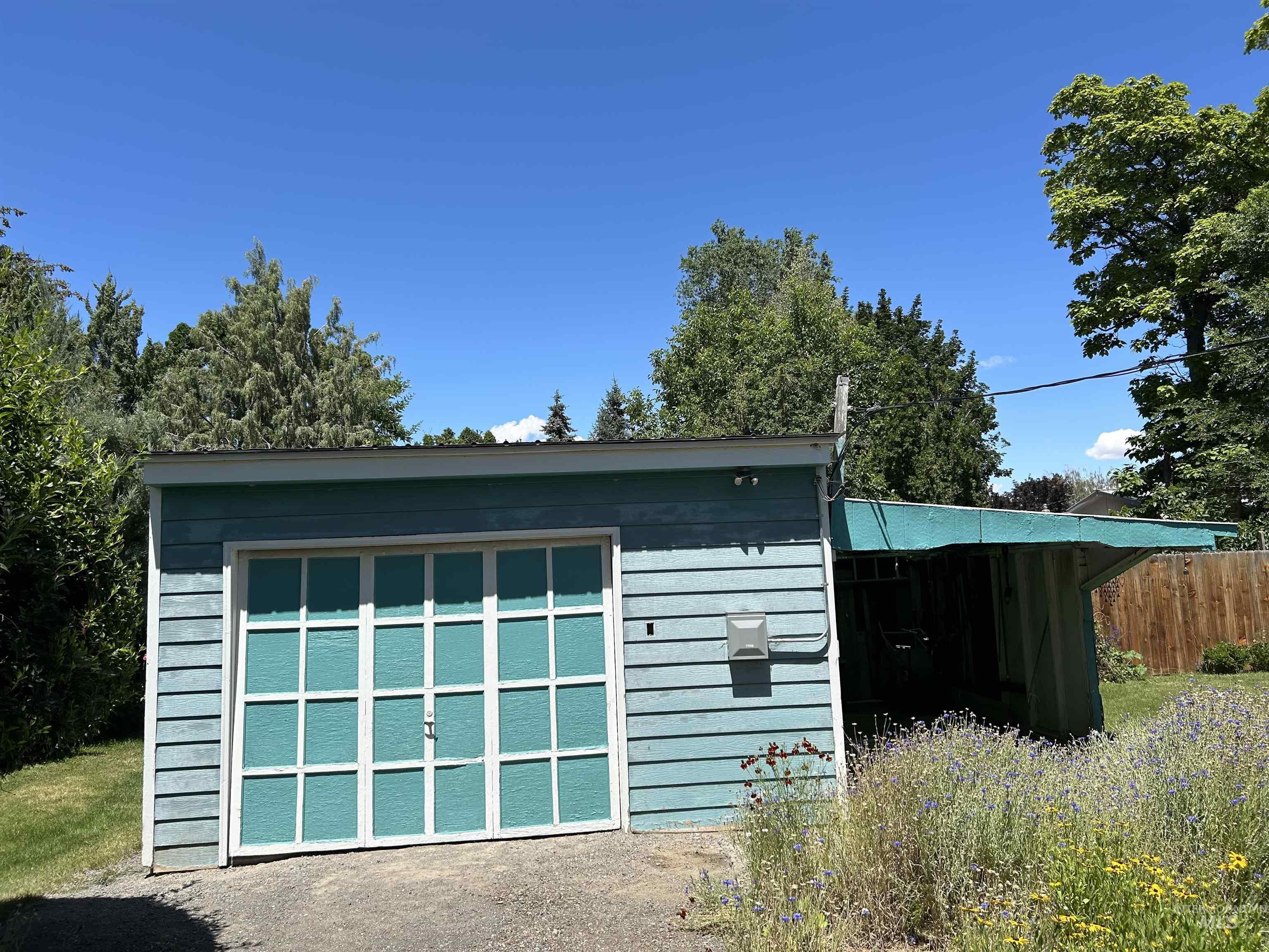 604 8th Ave E, Jerome, Idaho 83338, 2 Bedrooms, 1.5 Bathrooms, Residential For Sale, Price $249,900,MLS 98992248