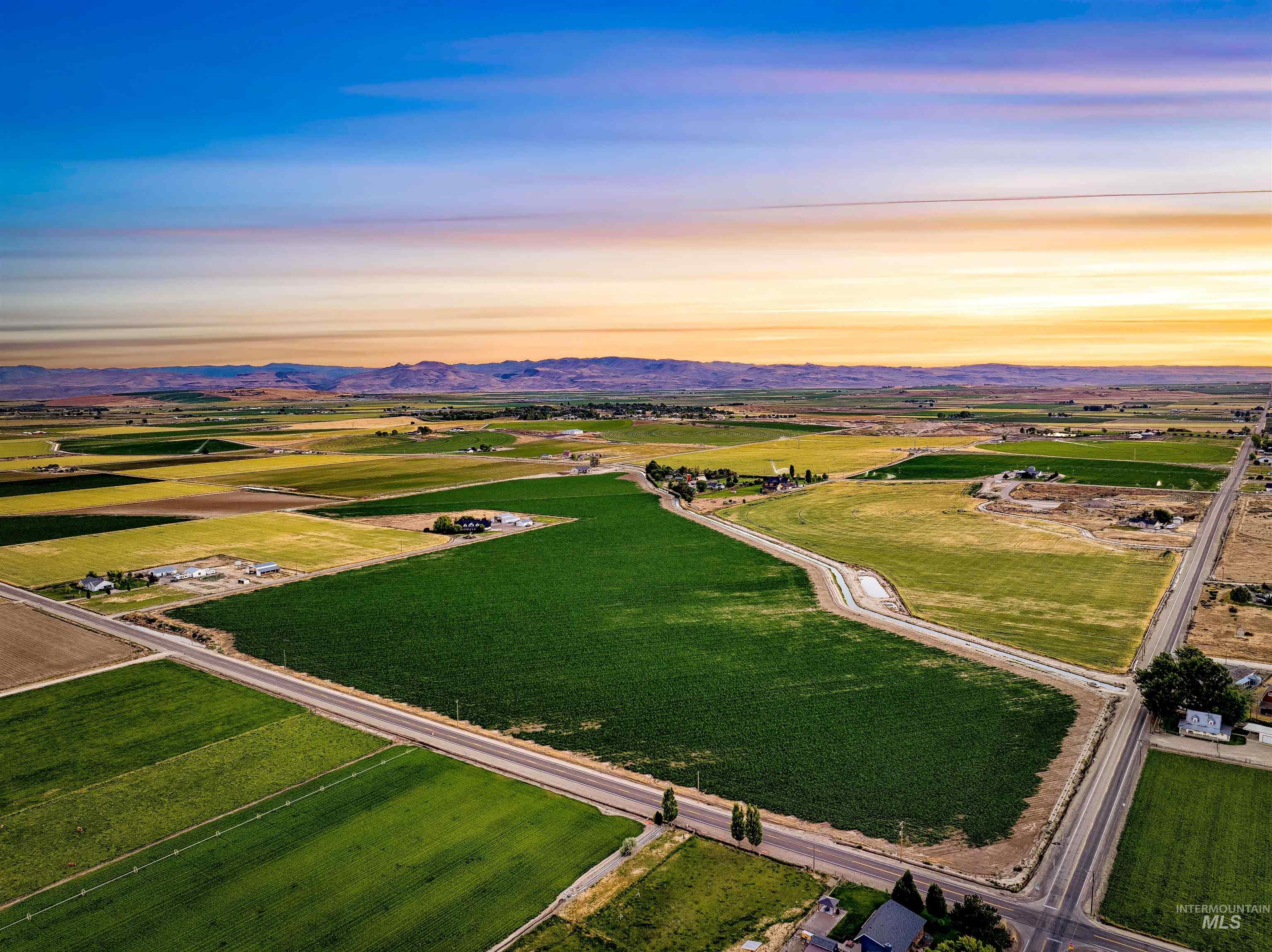 000 S Track Rd, Nampa, Idaho 83686, Land For Sale, Price $1,899,900,MLS 98992250
