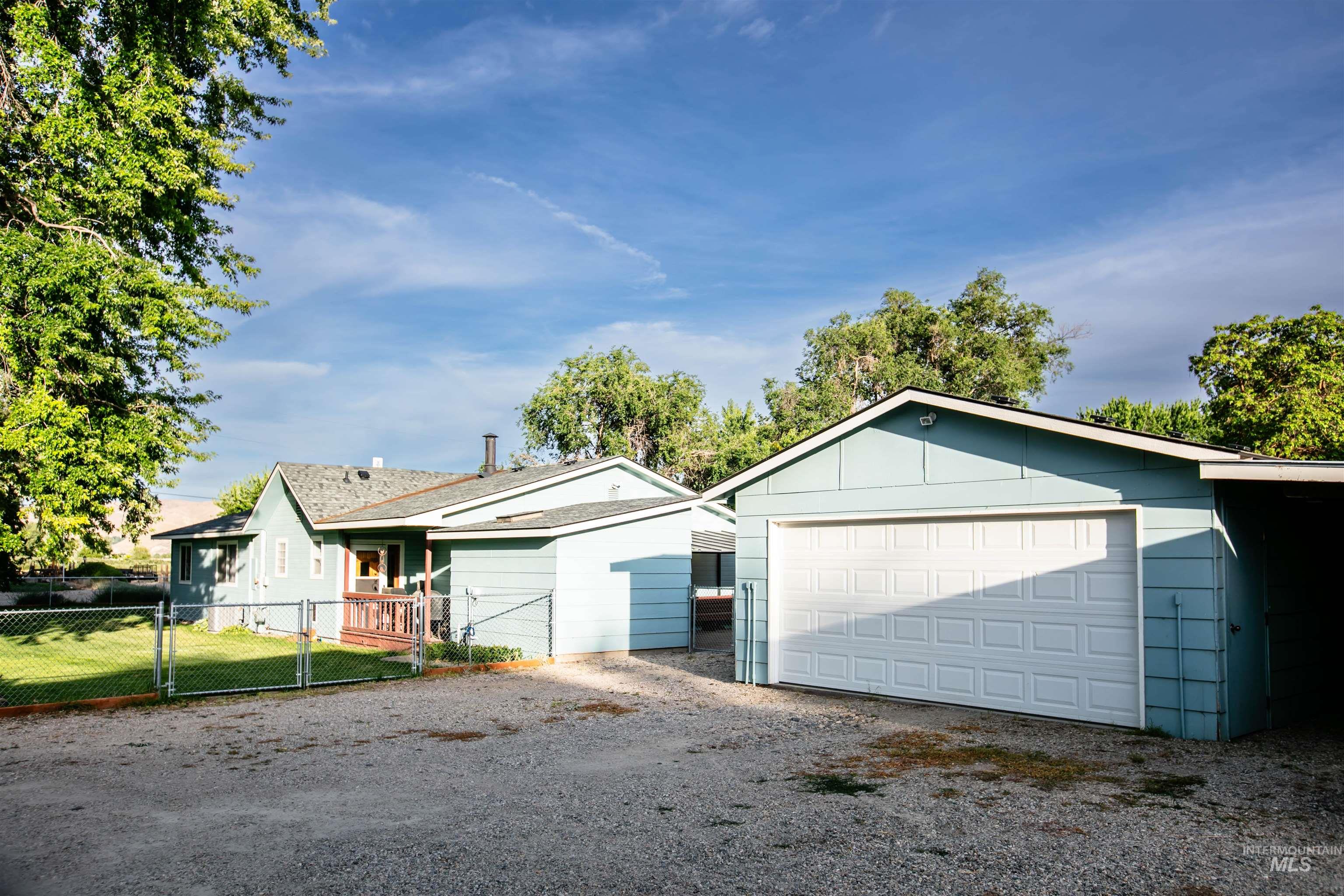 2185 Hollywood Blvd, Emmett, Idaho 83617-9517, 3 Bedrooms, 2 Bathrooms, Residential For Sale, Price $569,900, 98992257
