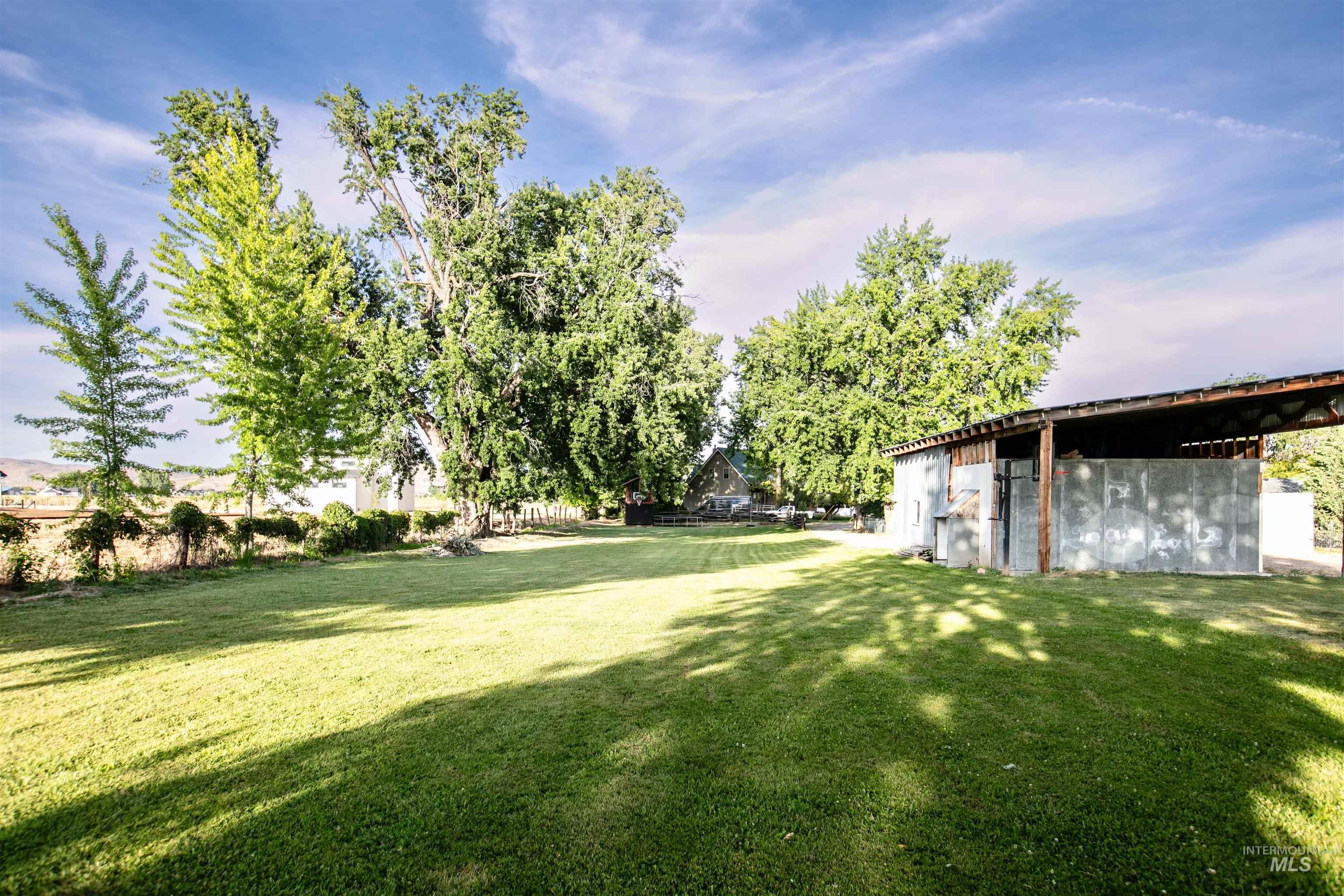 2185 Hollywood Blvd, Emmett, Idaho 83617-9517, 3 Bedrooms, 2 Bathrooms, Residential For Sale, Price $569,900, 98992257