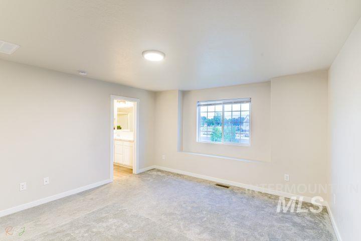 4887 W Quaker Ridge St, Meridian, Idaho 83642, 4 Bedrooms, 2.5 Bathrooms, Residential For Sale, Price $437,000, 98992258