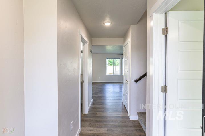 4887 W Quaker Ridge St, Meridian, Idaho 83642, 4 Bedrooms, 2.5 Bathrooms, Residential For Sale, Price $437,000, 98992258