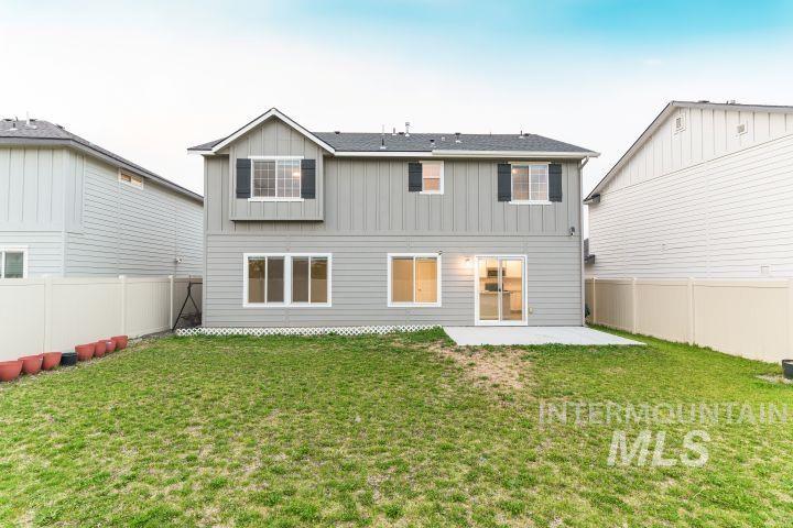 4887 W Quaker Ridge St, Meridian, Idaho 83642, 4 Bedrooms, 2.5 Bathrooms, Residential For Sale, Price $437,000, 98992258
