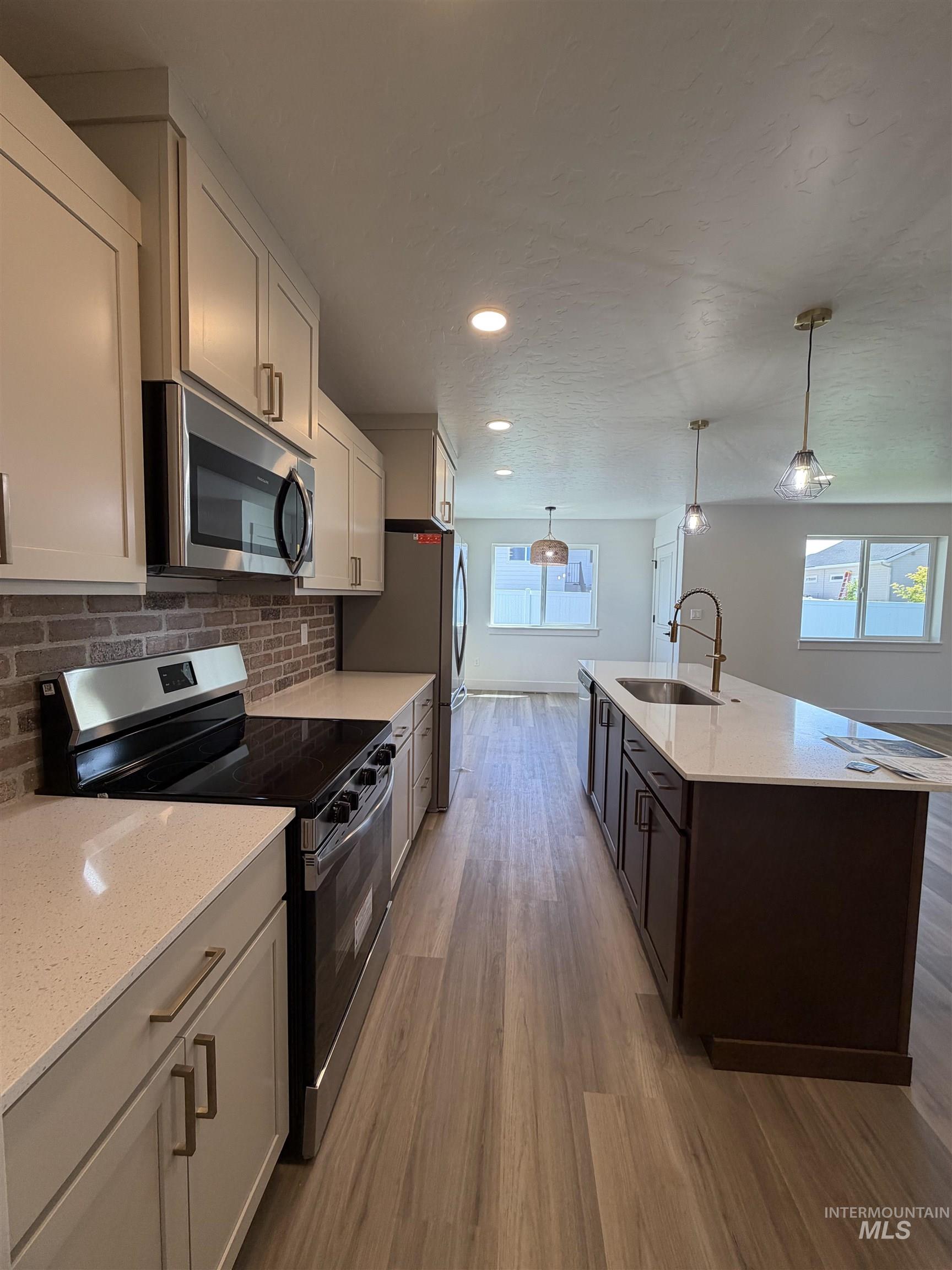 2800 Driftwood Dr., Payette, Idaho 83661, 3 Bedrooms, 2 Bathrooms, Residential For Sale, Price $349,000,MLS 98992260