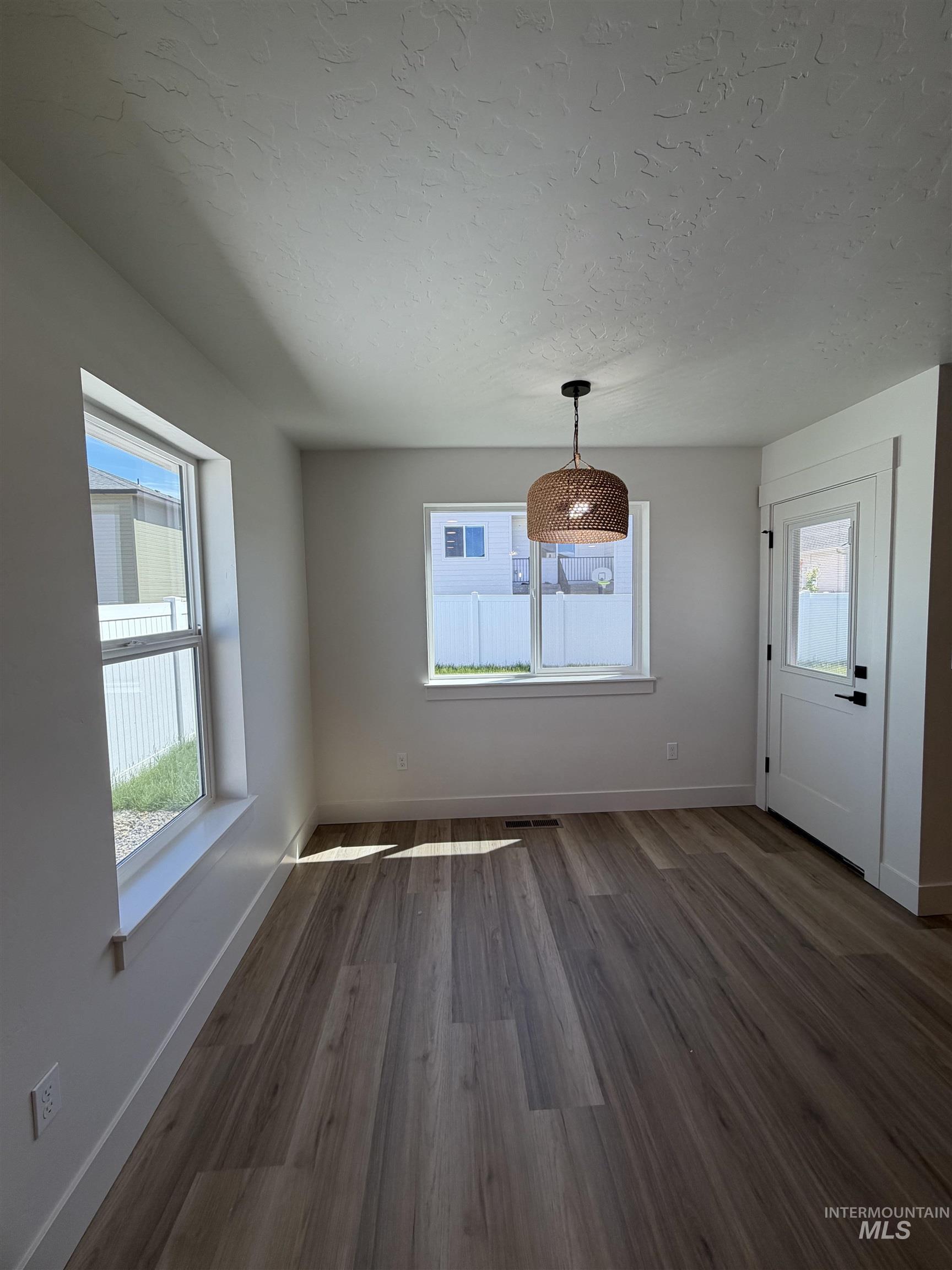 2800 Driftwood Dr., Payette, Idaho 83661, 3 Bedrooms, 2 Bathrooms, Residential For Sale, Price $349,000,MLS 98992260