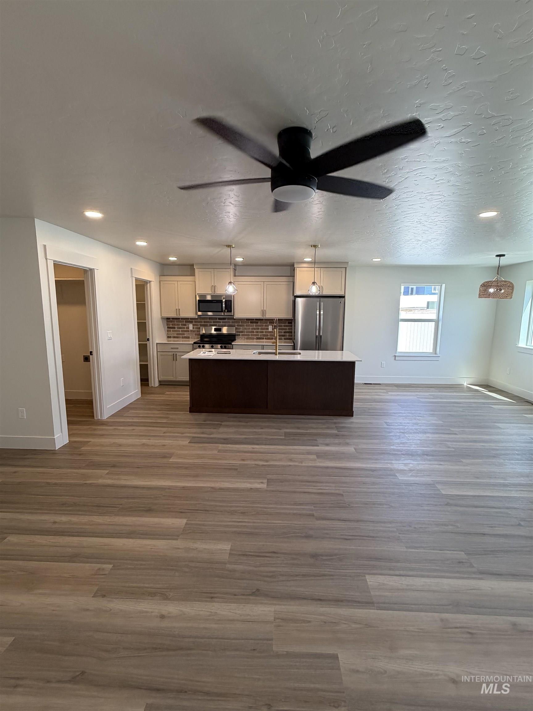 2800 Driftwood Dr., Payette, Idaho 83661, 3 Bedrooms, 2 Bathrooms, Residential For Sale, Price $349,000,MLS 98992260