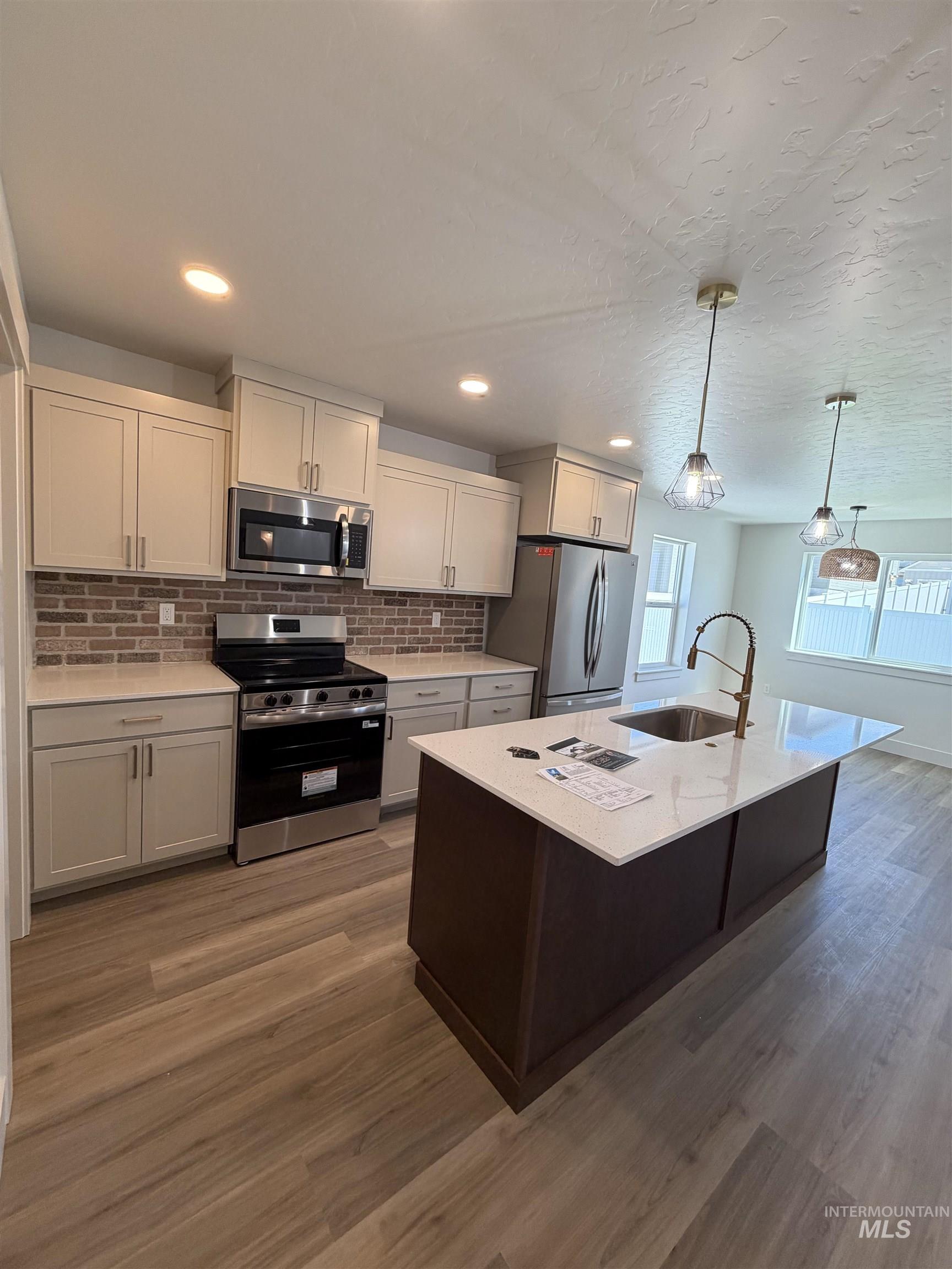 2800 Driftwood Dr., Payette, Idaho 83661, 3 Bedrooms, 2 Bathrooms, Residential For Sale, Price $349,000,MLS 98992260