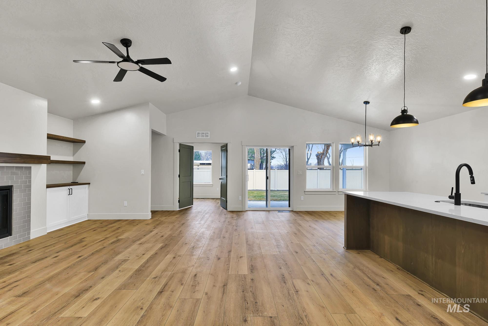 1130 Velvet Loop, Wilder, Idaho 83676, 4 Bedrooms, 2 Bathrooms, Residential For Sale, Price $449,000,MLS 98992261