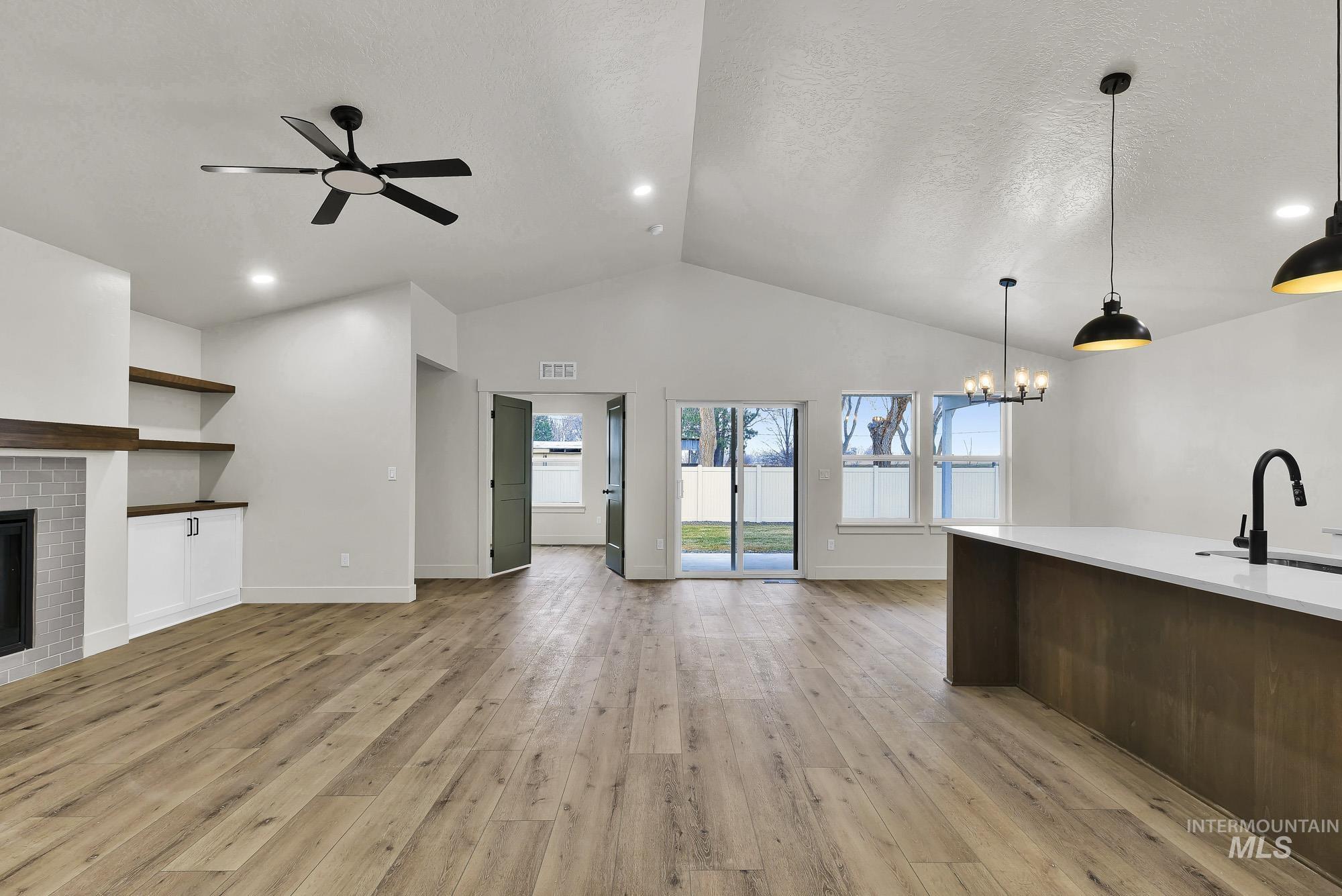1130 Velvet Loop, Wilder, Idaho 83676, 4 Bedrooms, 2 Bathrooms, Residential For Sale, Price $449,000,MLS 98992261