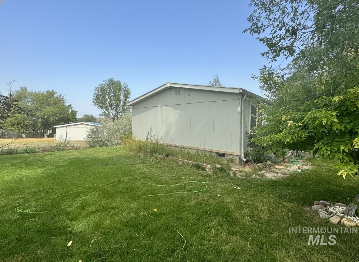 198 2nd Avenue South, Hagerman, Idaho 83332, 2 Bedrooms, 2 Bathrooms, Residential For Sale, Price $209,900,MLS 98992266