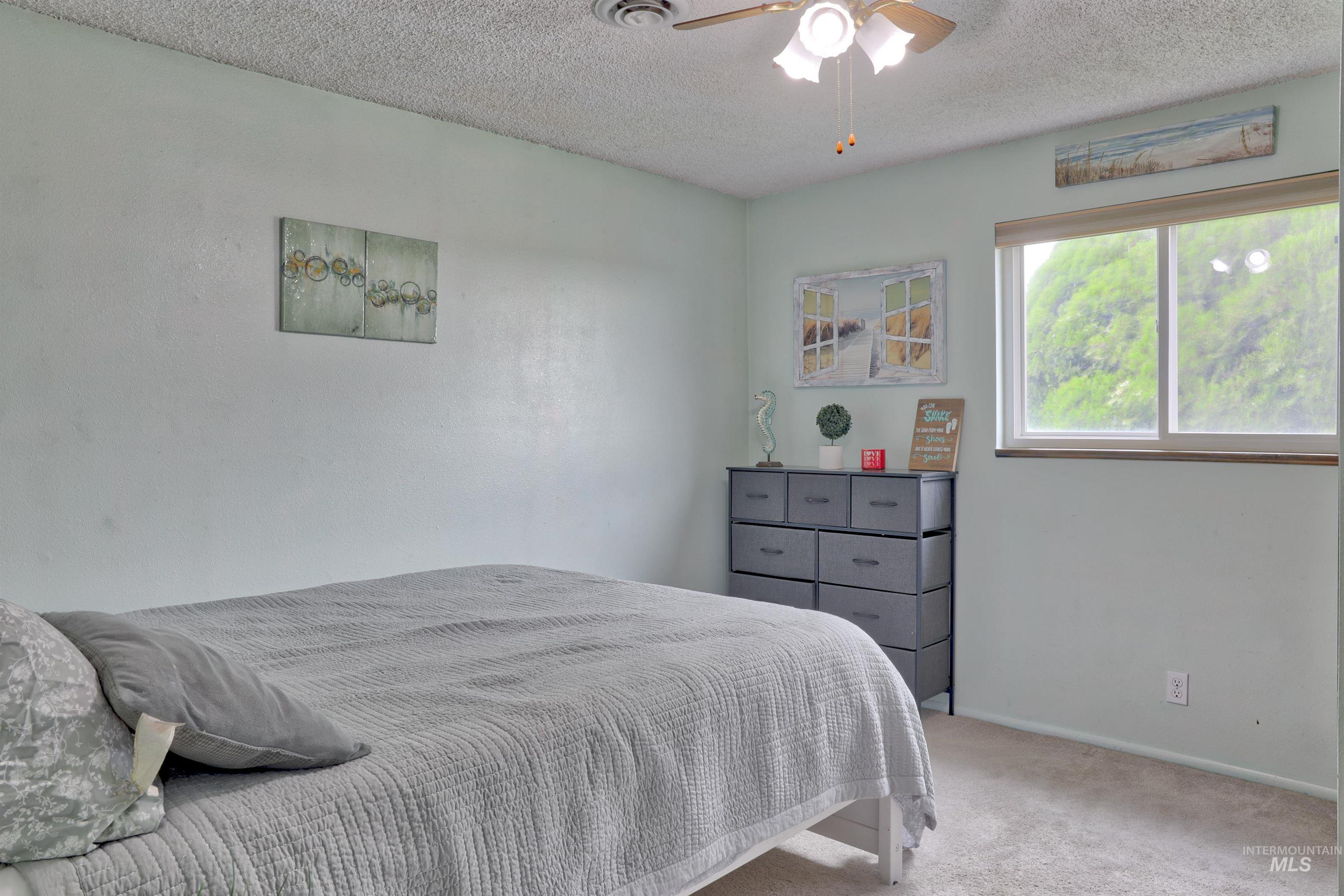 15925 S Curtis Rd, Kuna, Idaho 83634, 3 Bedrooms, 2 Bathrooms, Residential For Sale, Price $569,900, 98992267