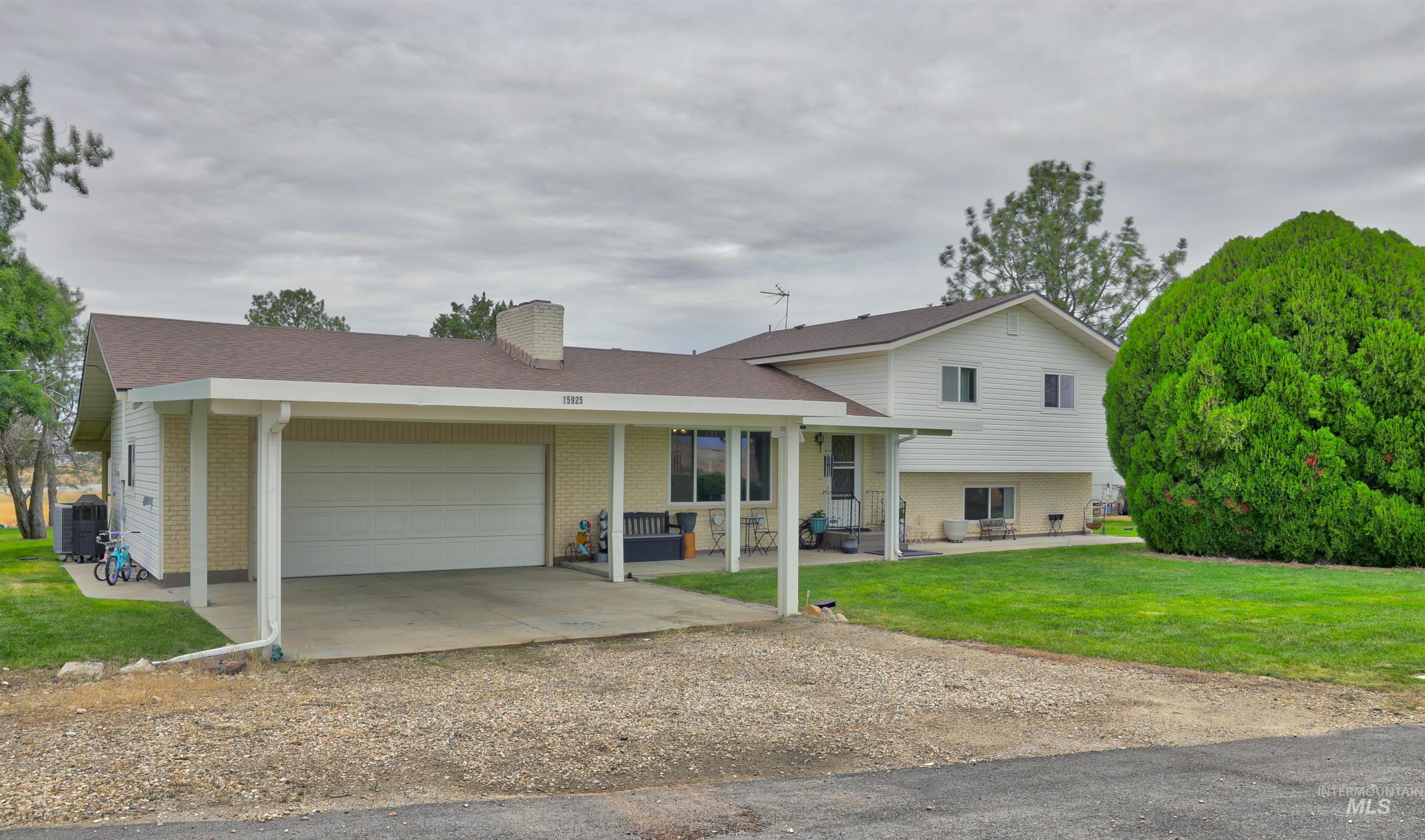 15925 S Curtis Rd, Kuna, Idaho 83634, 3 Bedrooms, 2 Bathrooms, Residential For Sale, Price $569,900, 98992267