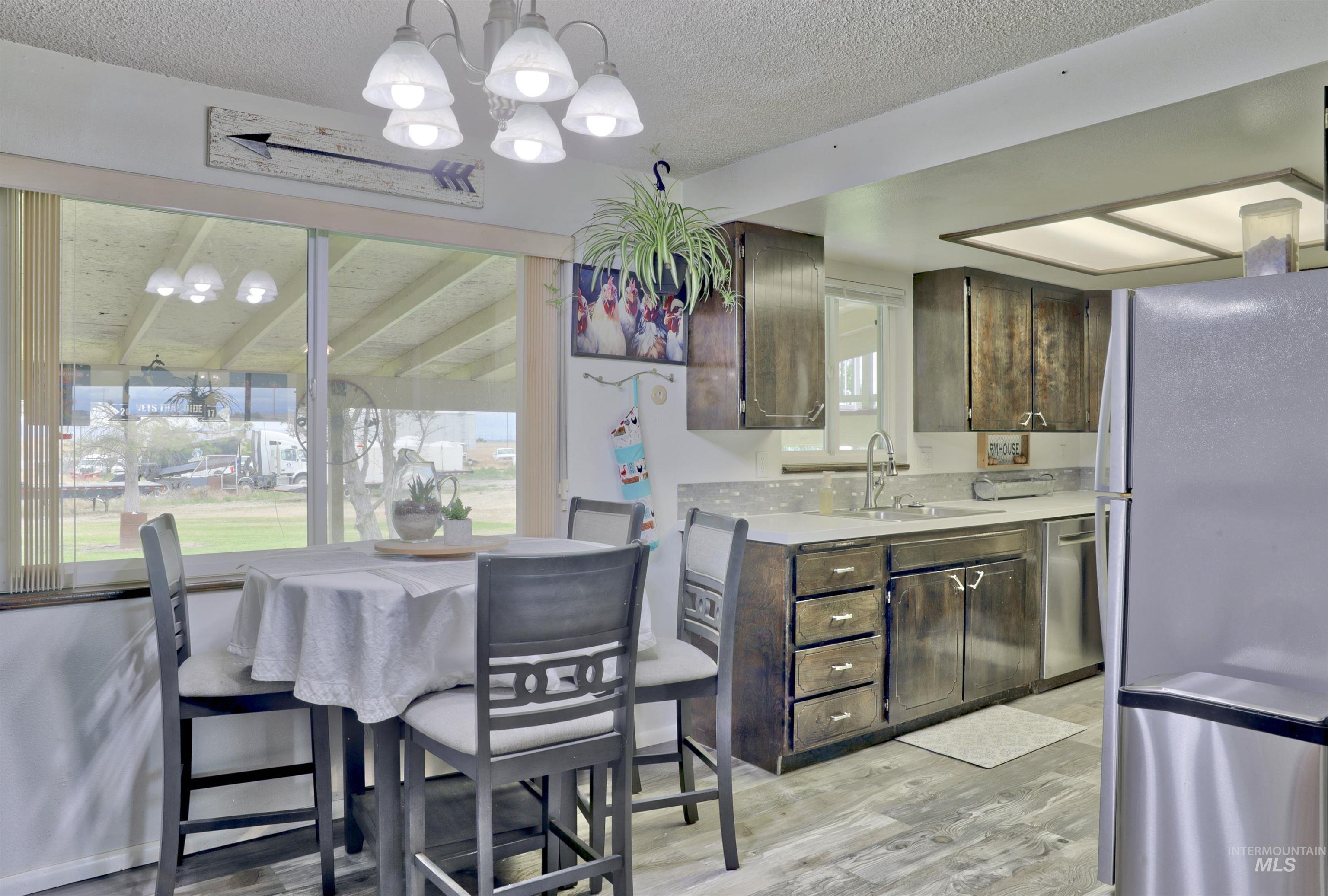 15925 S Curtis Rd, Kuna, Idaho 83634, 3 Bedrooms, 2 Bathrooms, Residential For Sale, Price $569,900, 98992267