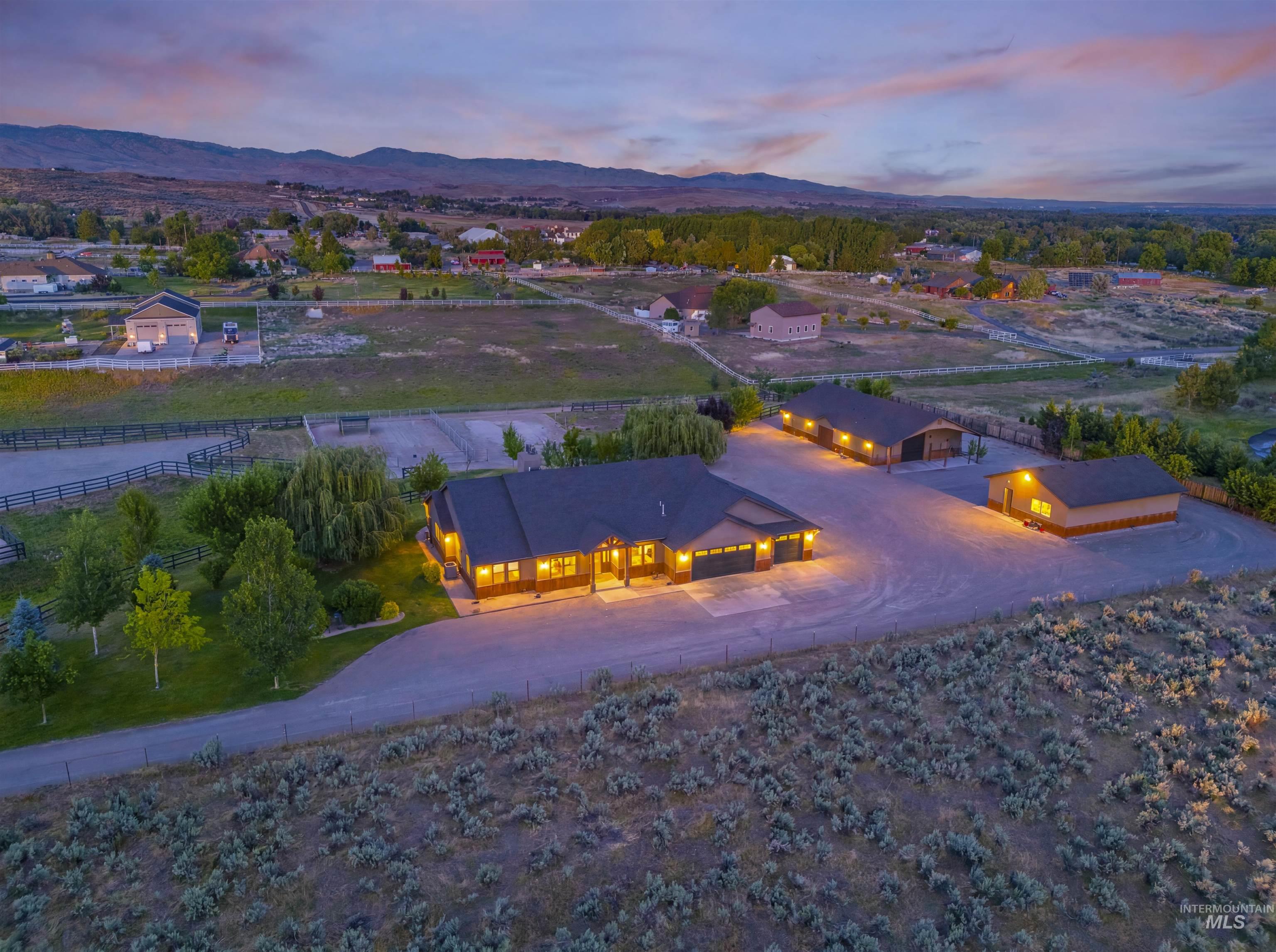 653 W Heikes Ln, Eagle, Idaho 83616, 3 Bedrooms, 3 Bathrooms, Residential For Sale, Price $2,350,000,MLS 98992272