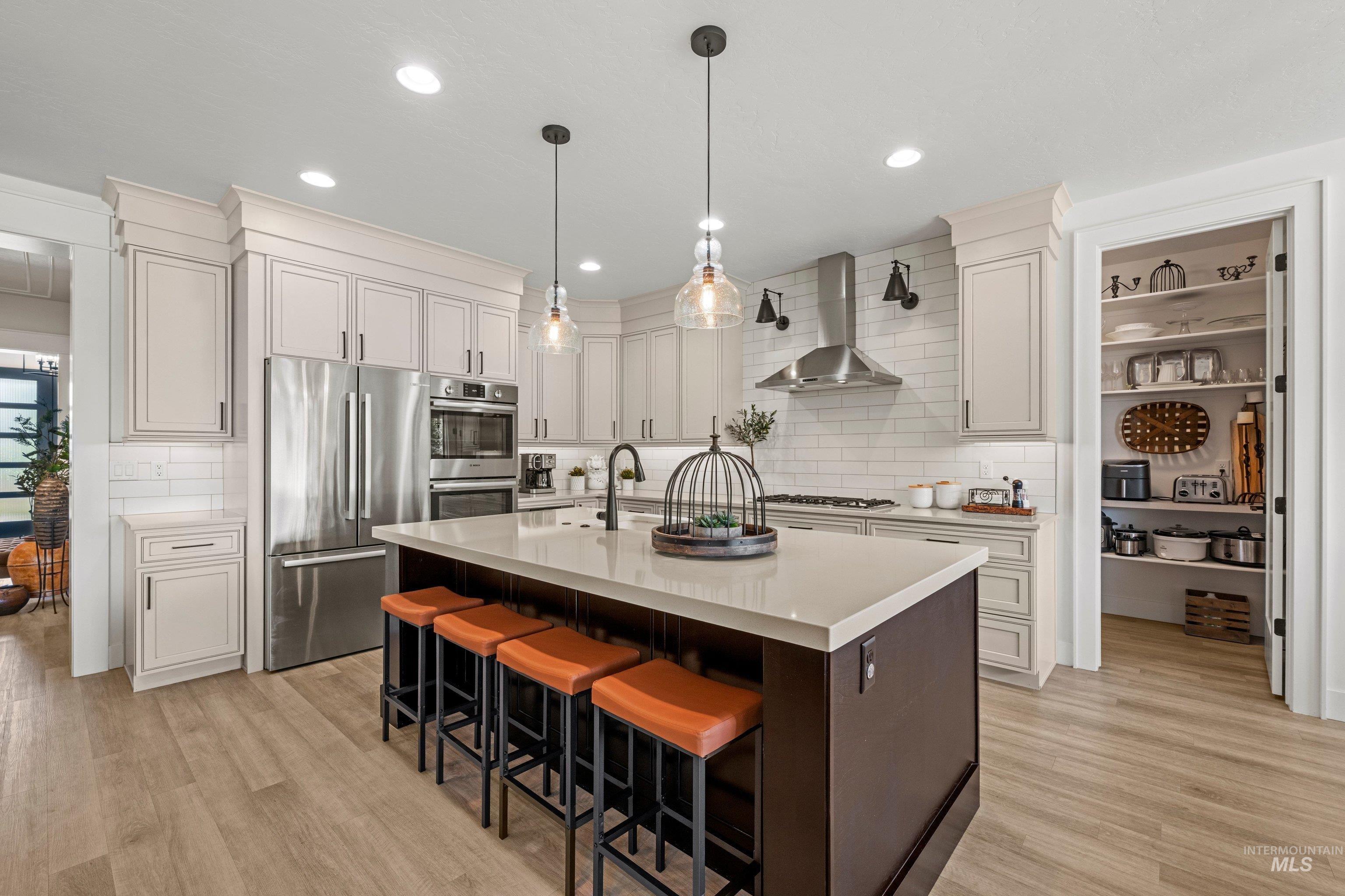 7707 E Damon Ln, Nampa, Idaho 83687, 3 Bedrooms, 2.5 Bathrooms, Residential For Sale, Price $899,950,MLS 98992276
