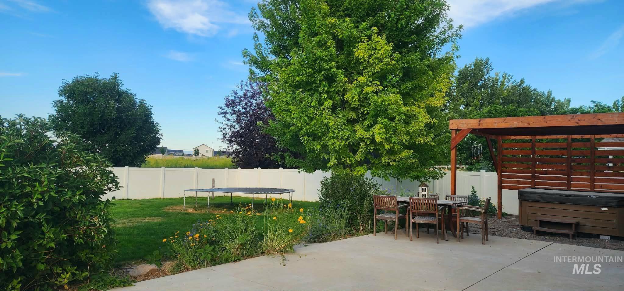 19098 Kenney Way, Caldwell, Idaho 83605, 4 Bedrooms, 2.5 Bathrooms, Residential For Sale, Price $515,000,MLS 98992282