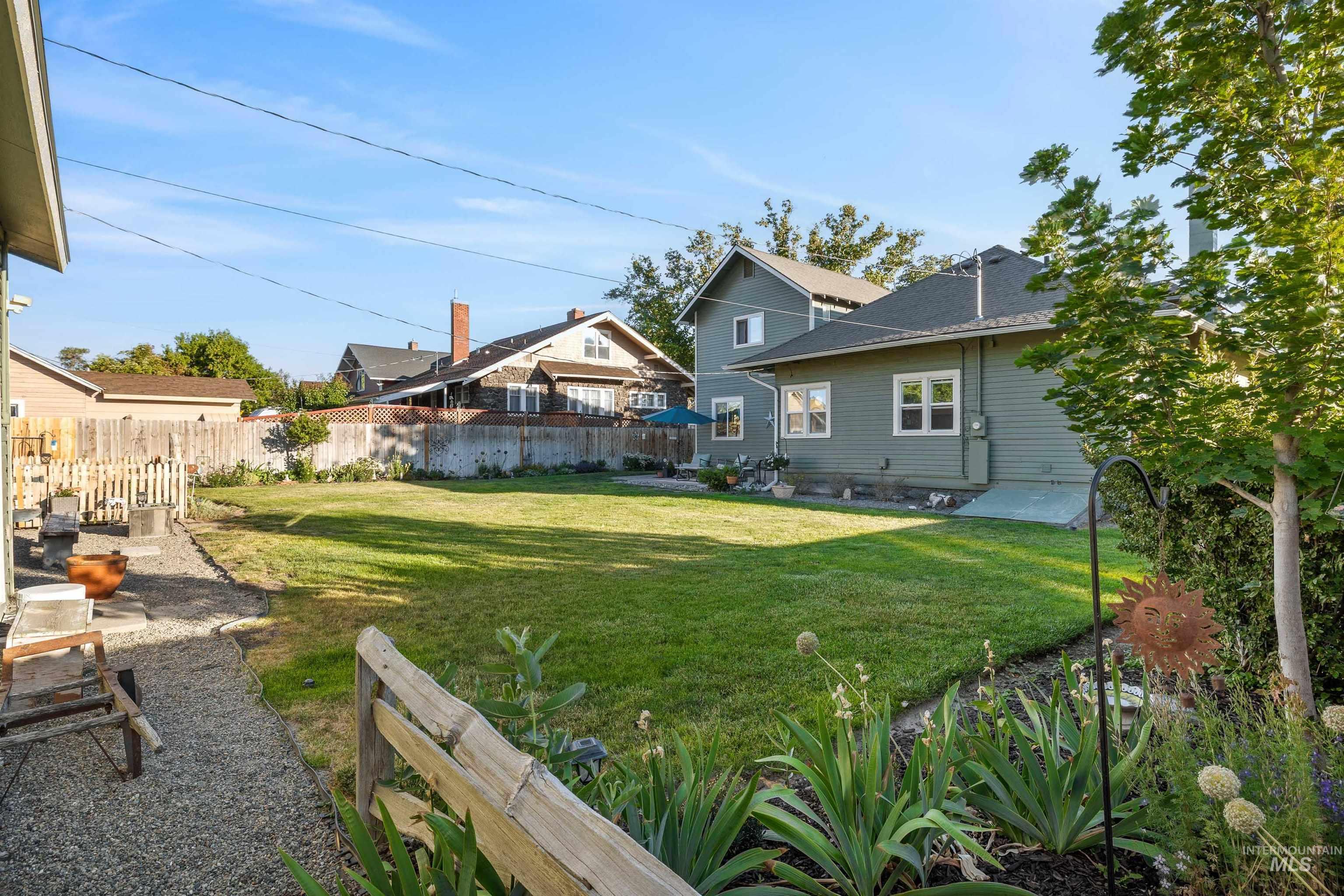 226 9th Ave. N, Buhl, Idaho 83316, 5 Bedrooms, 2 Bathrooms, Residential For Sale, Price $489,900, 98992286