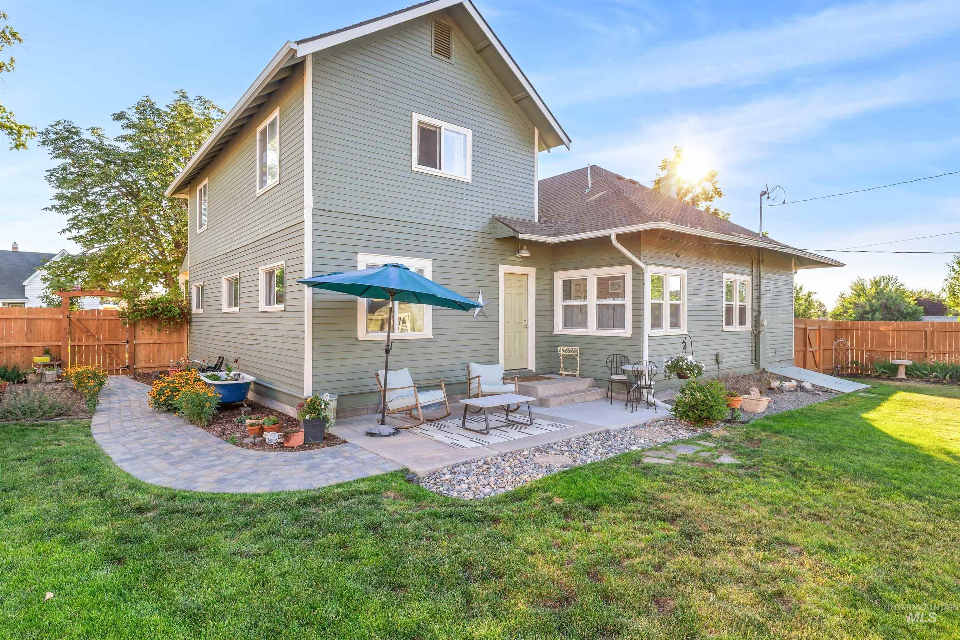 226 9th Ave. N, Buhl, Idaho 83316, 5 Bedrooms, 2 Bathrooms, Residential For Sale, Price $489,900, 98992286