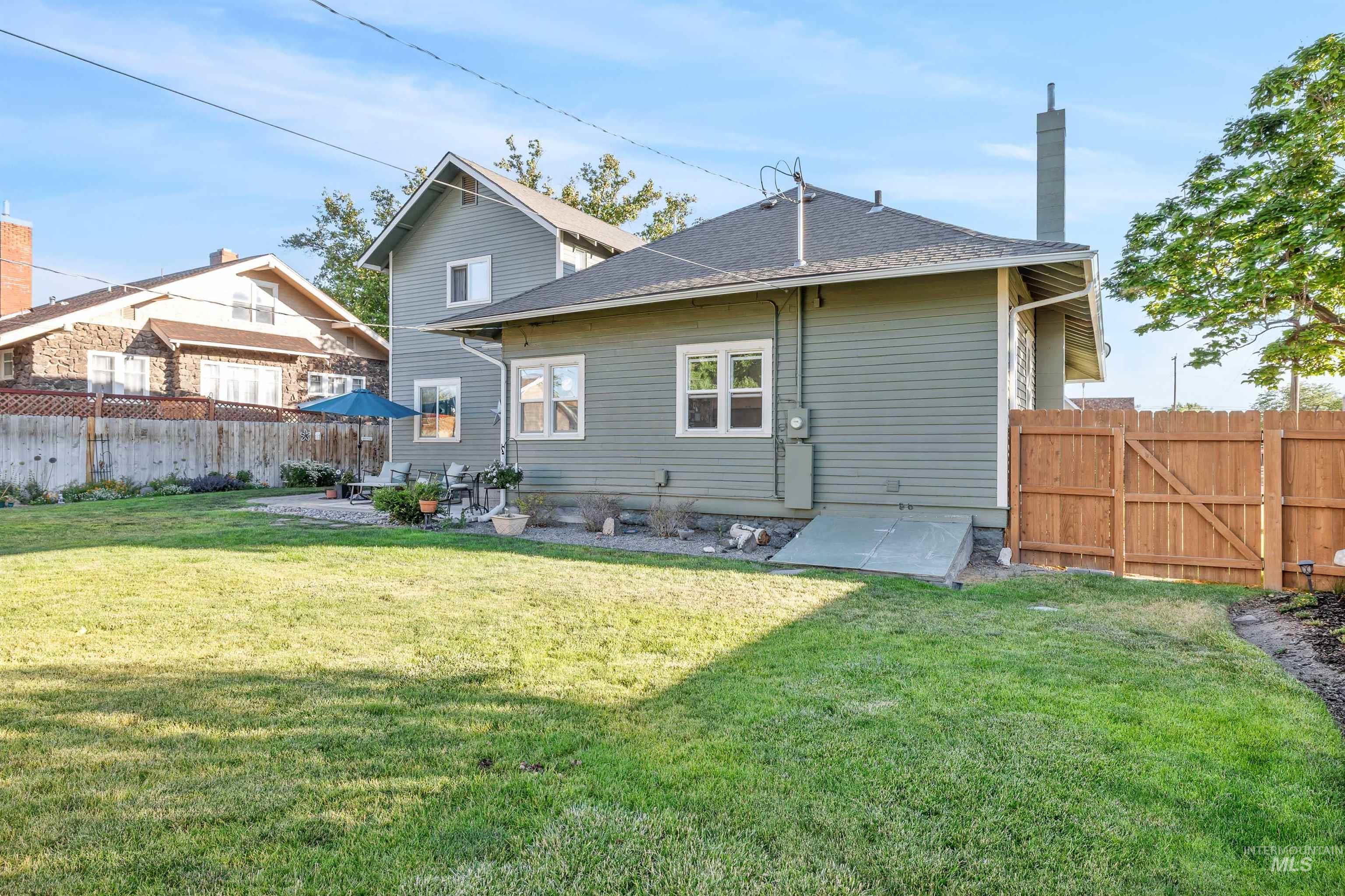 226 9th Ave. N, Buhl, Idaho 83316, 5 Bedrooms, 2 Bathrooms, Residential For Sale, Price $489,900, 98992286