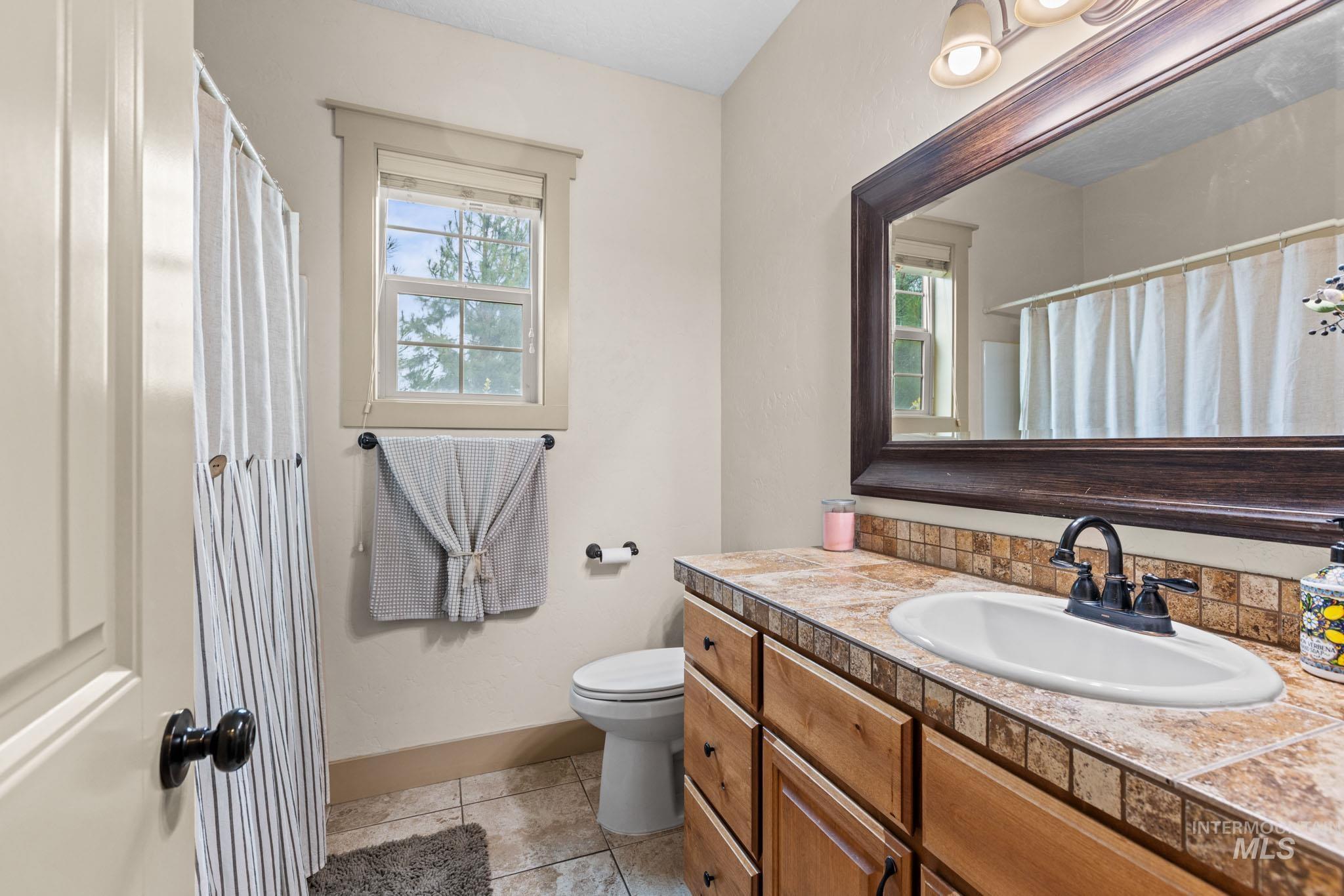 5209 Green Valley Place, Nampa, Idaho 83686-5791, 5 Bedrooms, 4 Bathrooms, Residential For Sale, Price $1,150,000, 98992287