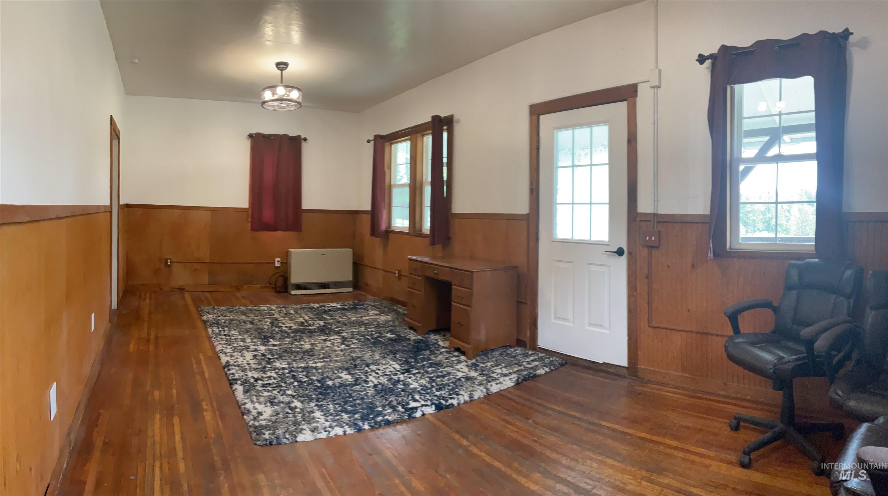209 Mason Ave, Winchester, Idaho 83555, 1 Bedroom, 1 Bathroom, Residential For Sale, Price $179,000, 98992288