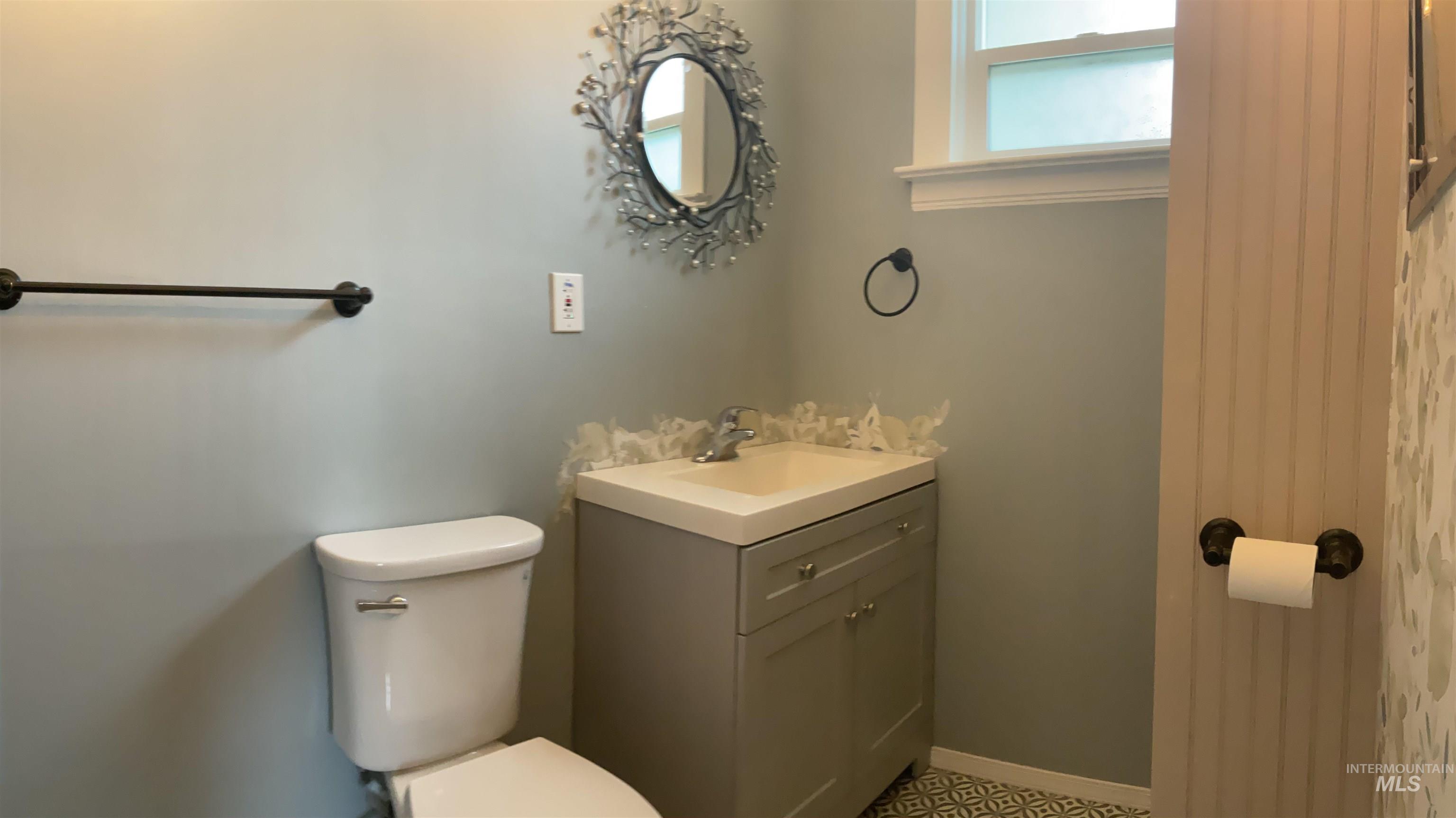 209 Mason Ave, Winchester, Idaho 83555, 1 Bedroom, 1 Bathroom, Residential For Sale, Price $179,000, 98992288