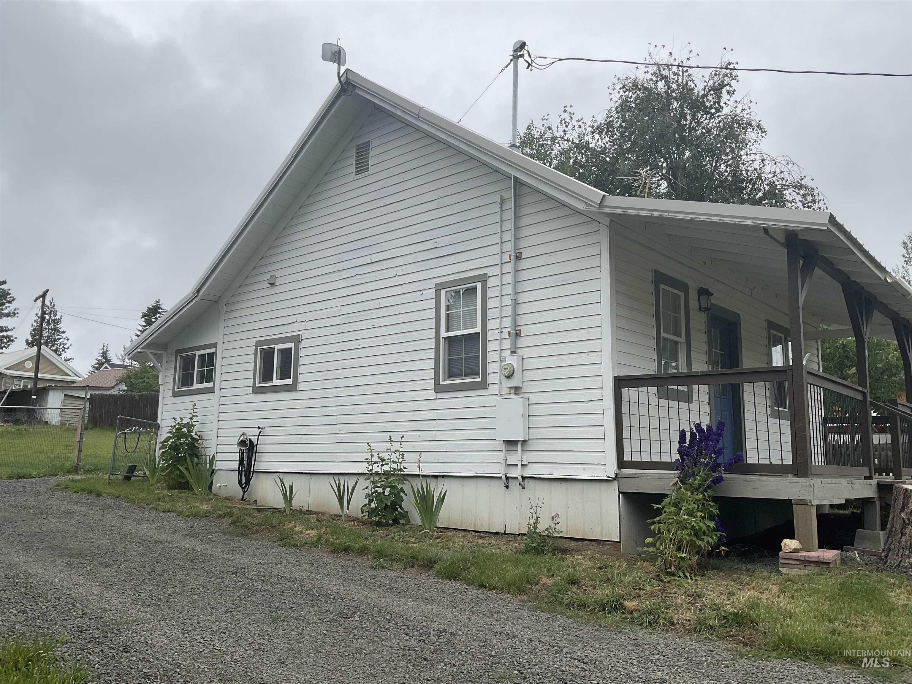 209 Mason Ave, Winchester, Idaho 83555, 1 Bedroom, 1 Bathroom, Residential For Sale, Price $179,000, 98992288