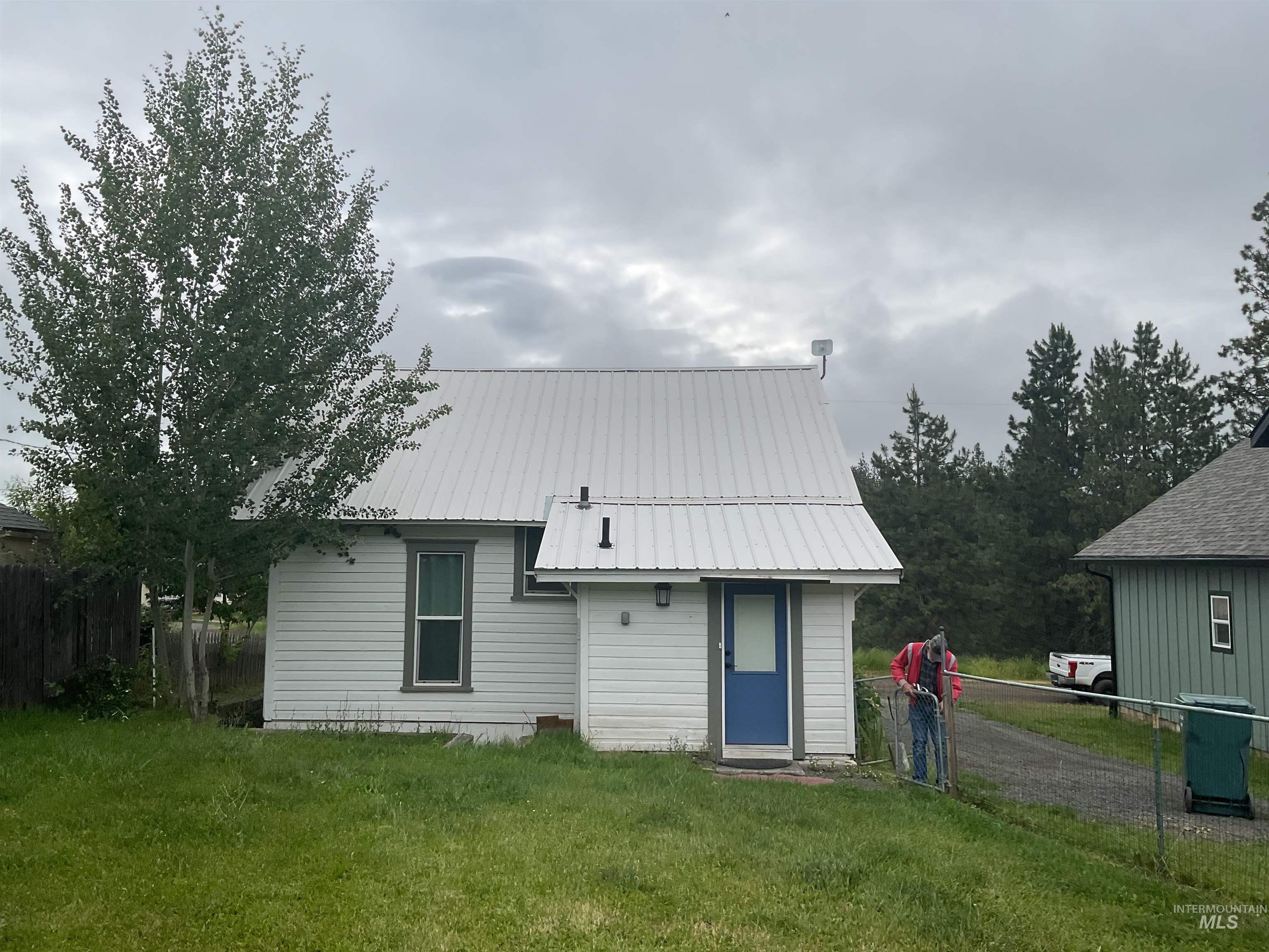 209 Mason Ave, Winchester, Idaho 83555, 1 Bedroom, 1 Bathroom, Residential For Sale, Price $179,000, 98992288