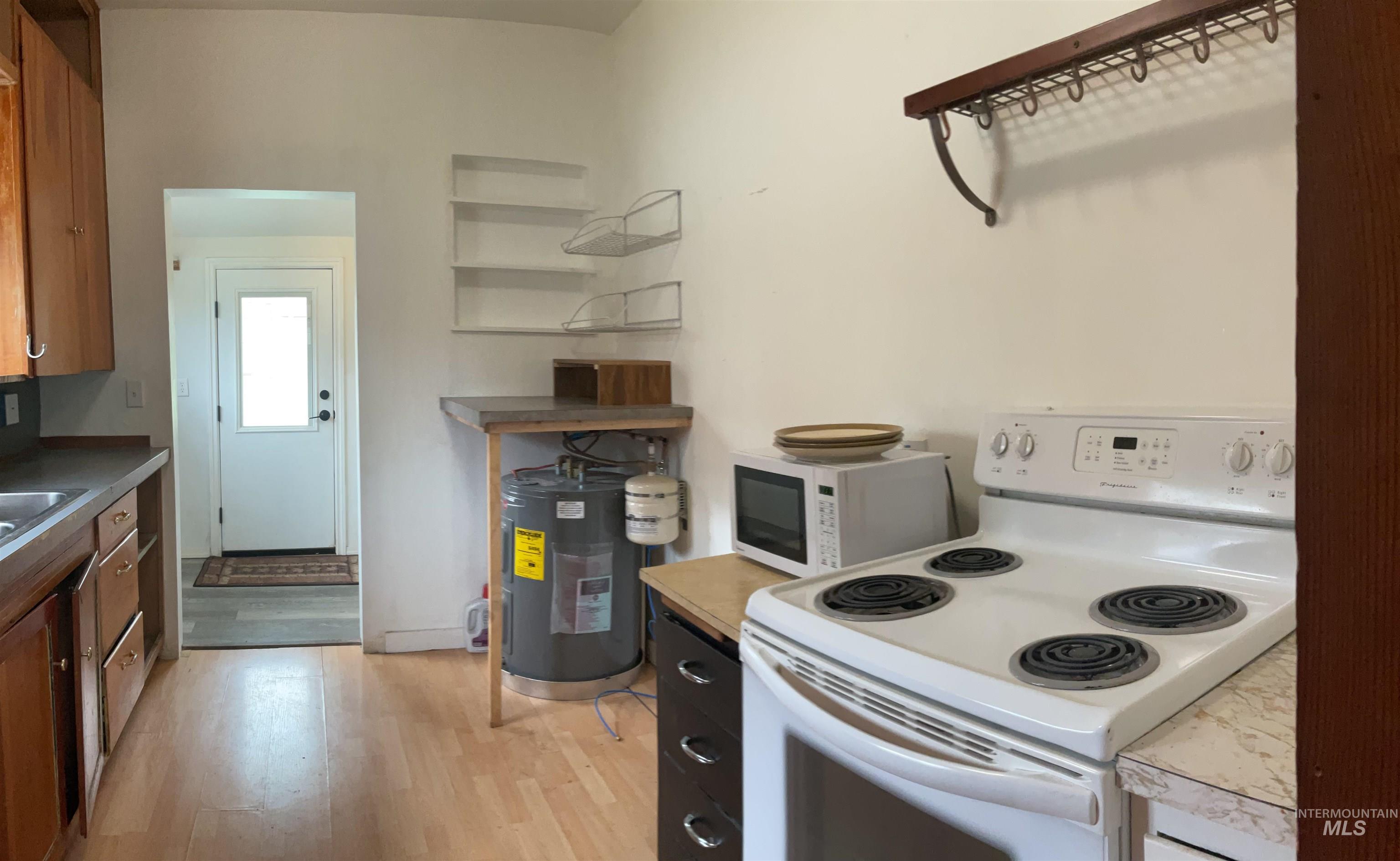 209 Mason Ave, Winchester, Idaho 83555, 1 Bedroom, 1 Bathroom, Residential For Sale, Price $179,000, 98992288