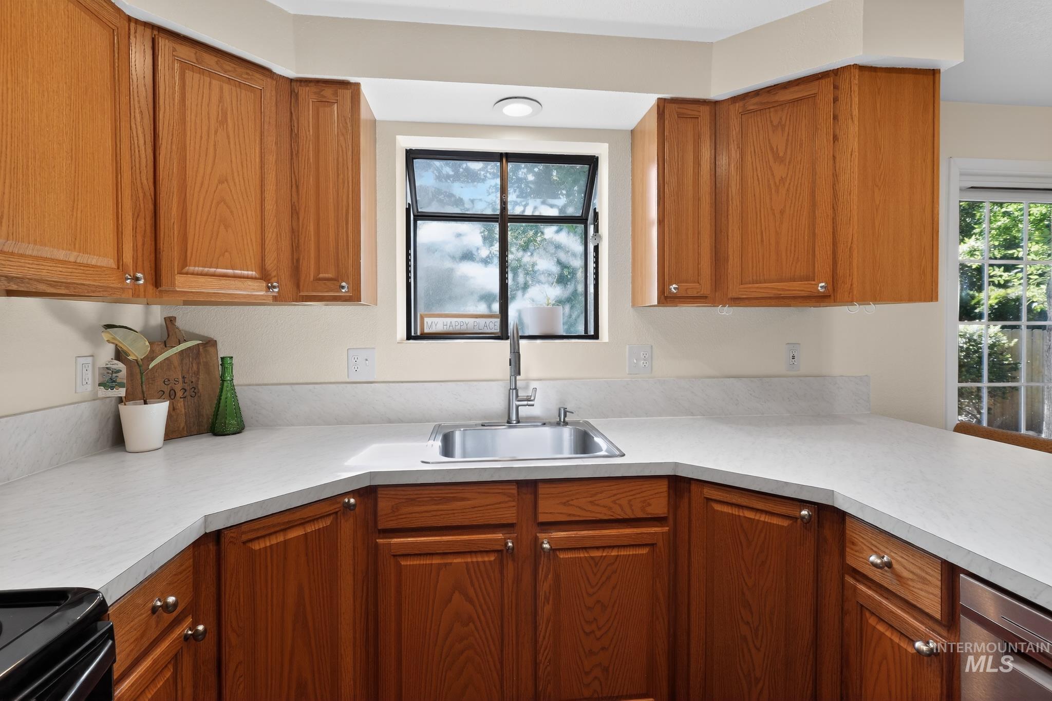 3850 S North Church, Boise, Idaho 83706, 3 Bedrooms, 2 Bathrooms, Residential For Sale, Price $525,000, 98992291
