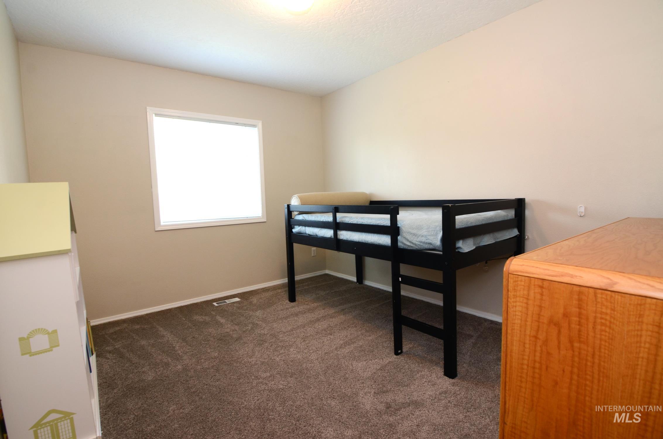 7589 Edgebrook Dr, Nampa, Idaho 83687-8333, 3 Bedrooms, 2 Bathrooms, Residential For Sale, Price $435,000, 98992292