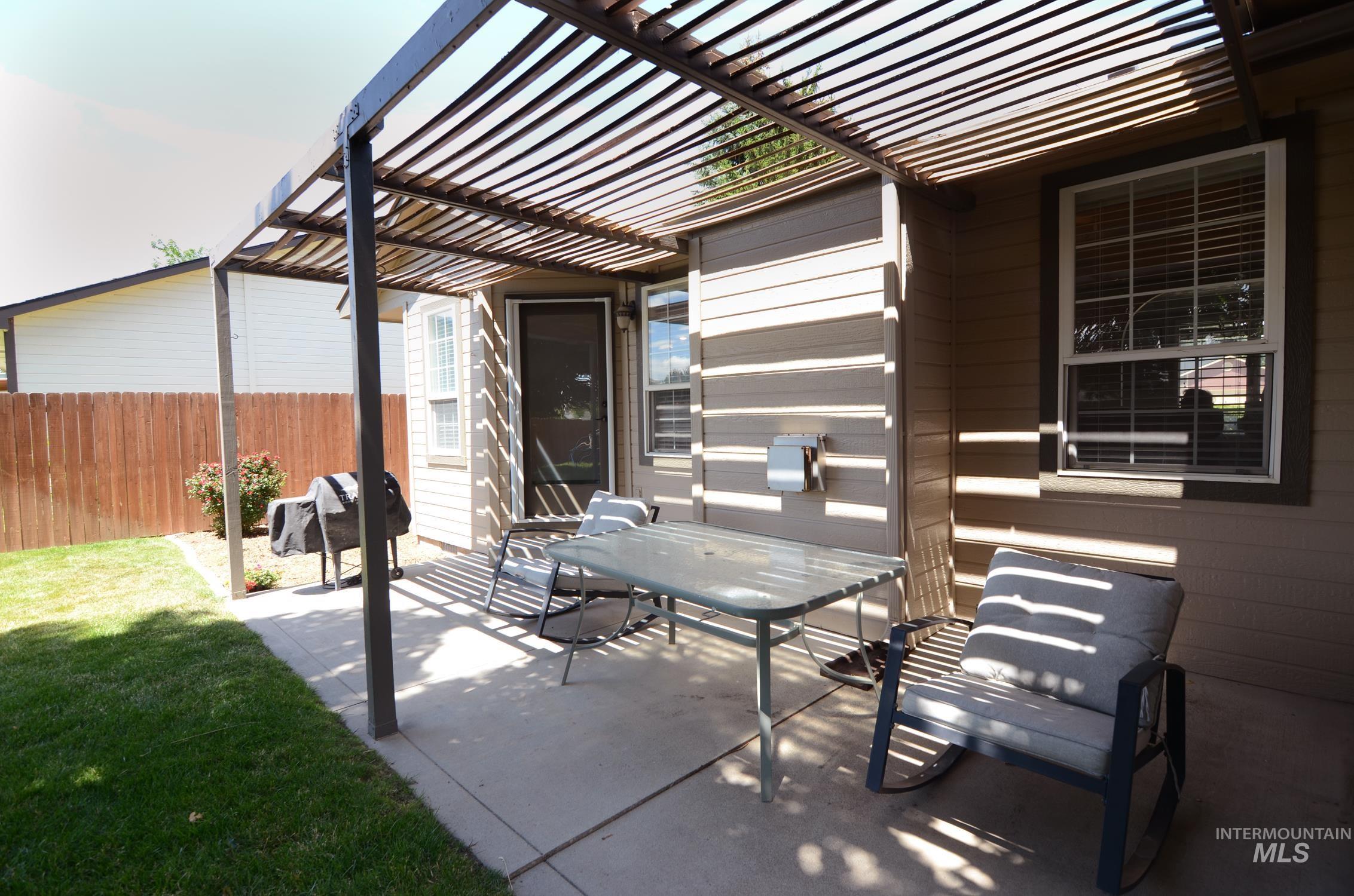 7589 Edgebrook Dr, Nampa, Idaho 83687-8333, 3 Bedrooms, 2 Bathrooms, Residential For Sale, Price $435,000, 98992292
