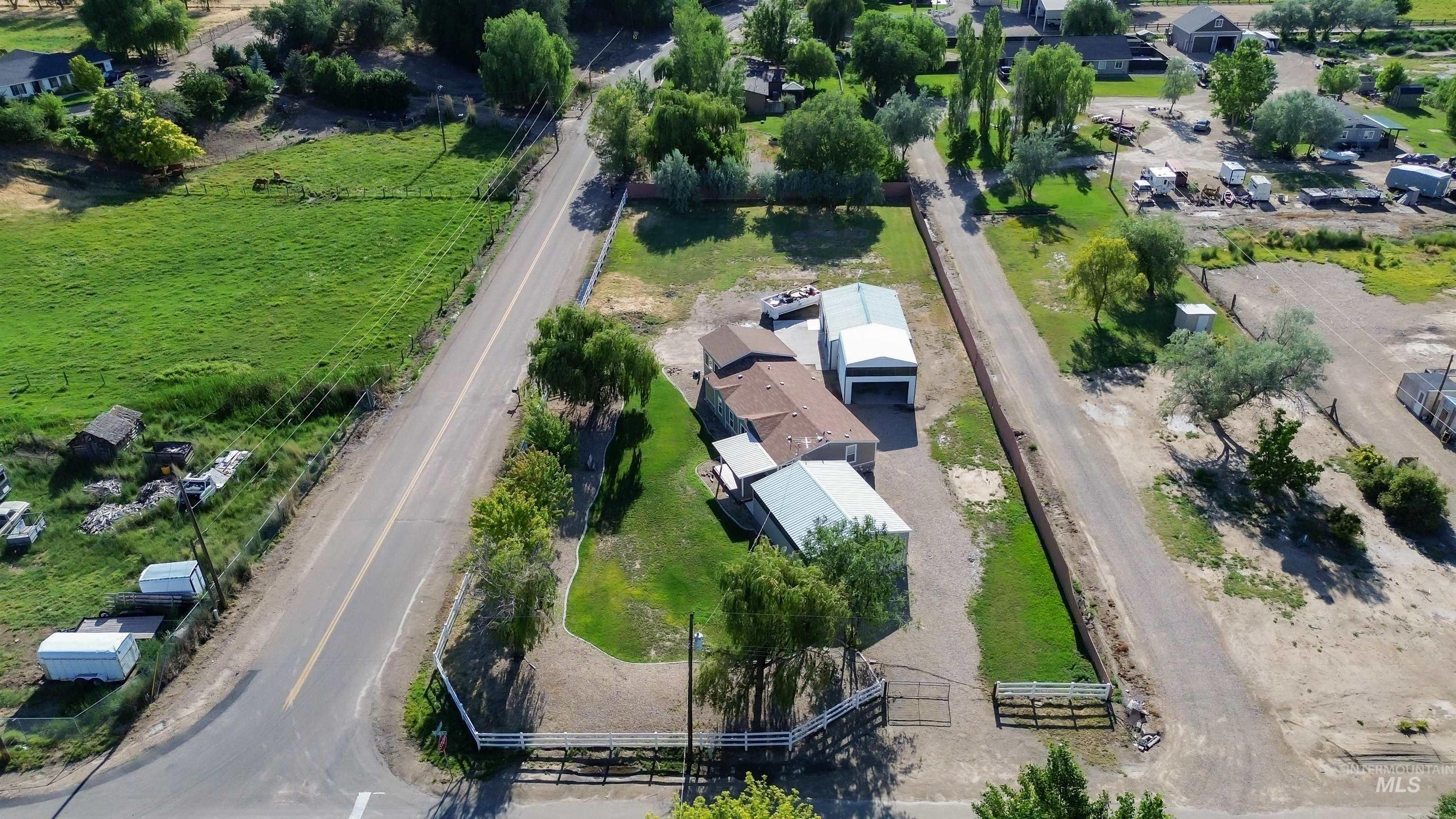 17028 Upper Pleasant Rd., Caldwell, Idaho 83607, 2 Bedrooms, 2.5 Bathrooms, Residential For Sale, Price $750,000, 98992293