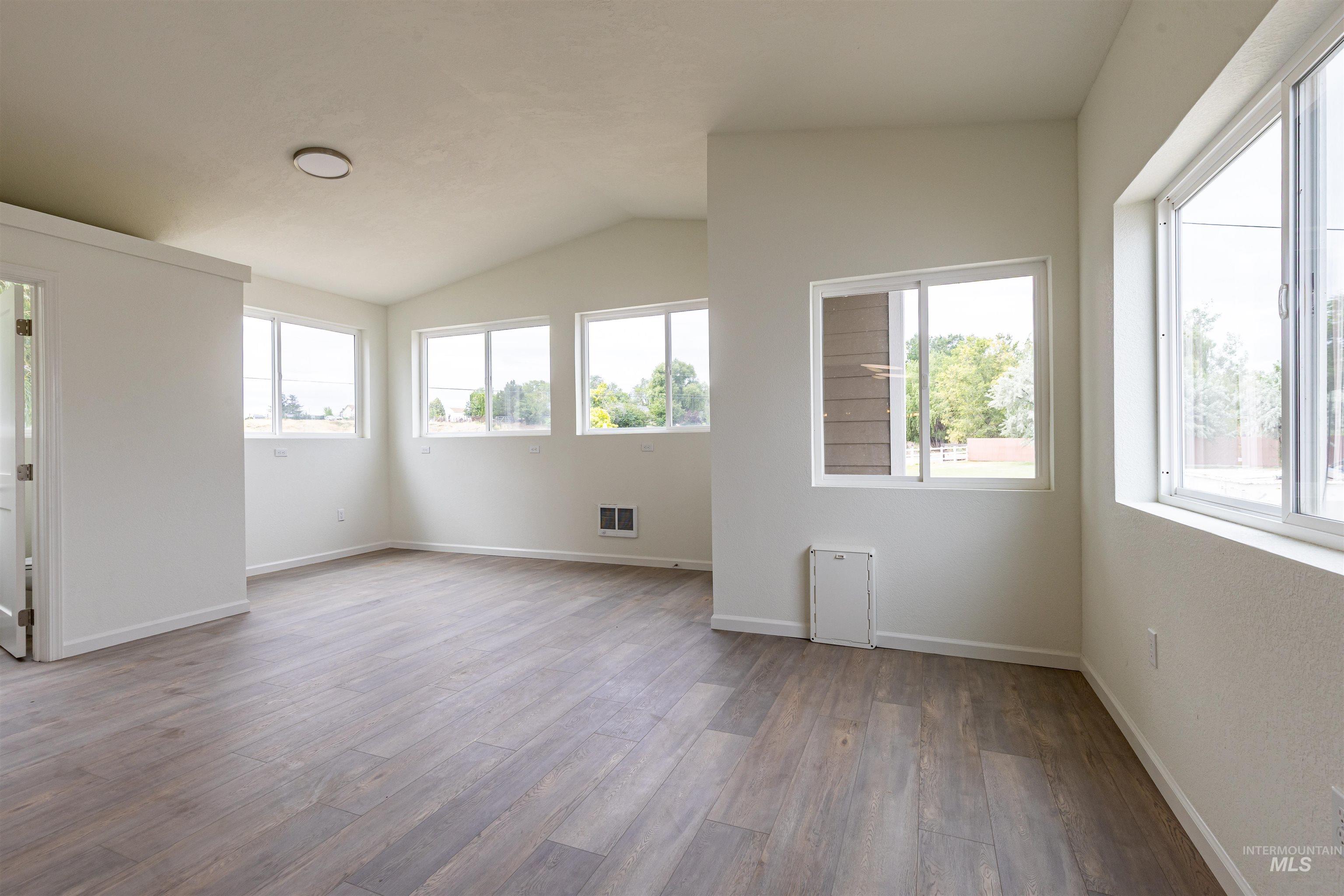 17028 Upper Pleasant Rd., Caldwell, Idaho 83607, 2 Bedrooms, 2.5 Bathrooms, Residential For Sale, Price $750,000, 98992293