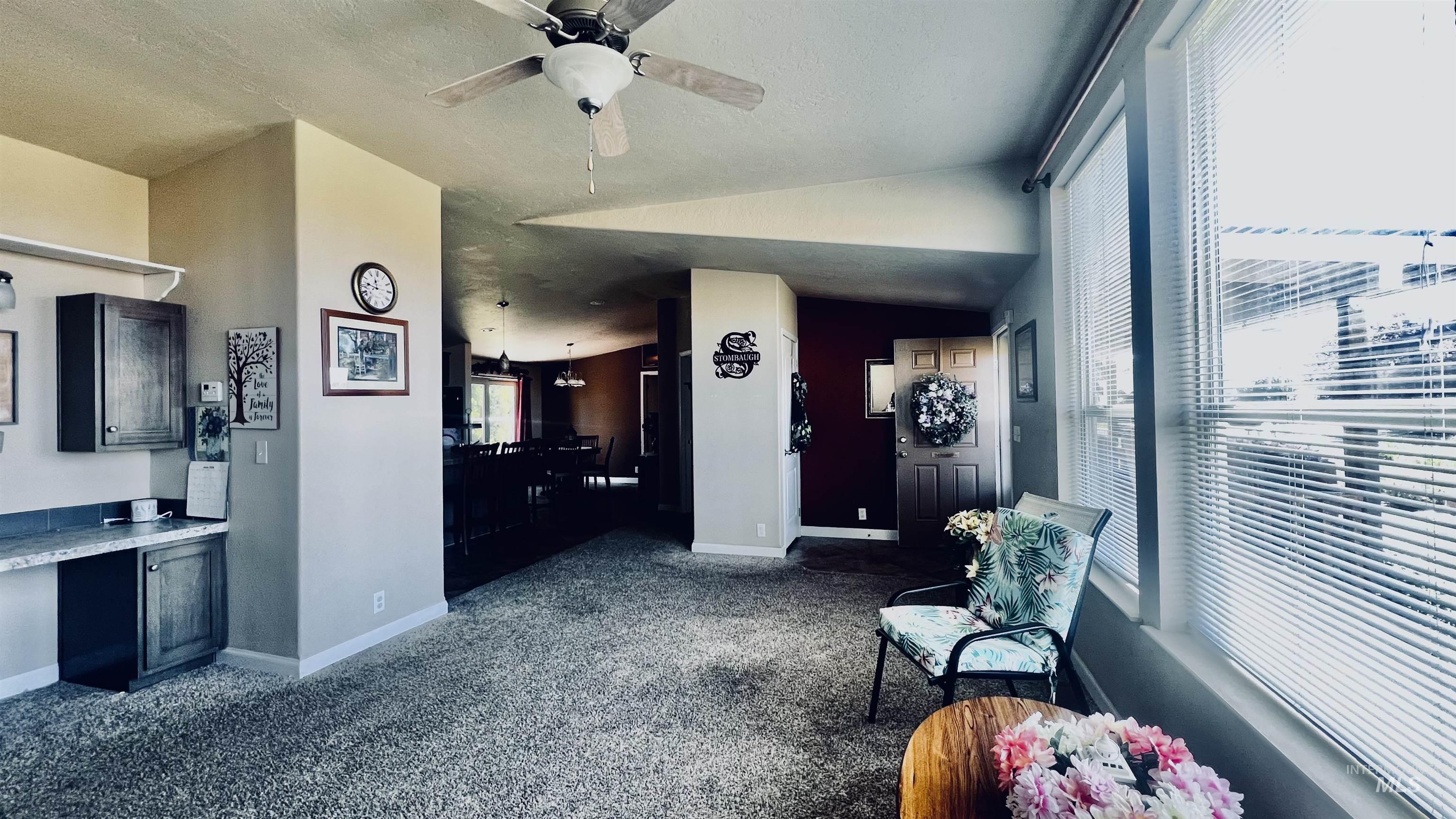 910 Moonglo Rd, Buhl, Idaho 83316, 2 Bedrooms, 2 Bathrooms, Residential For Sale, Price $175,000, 98992294