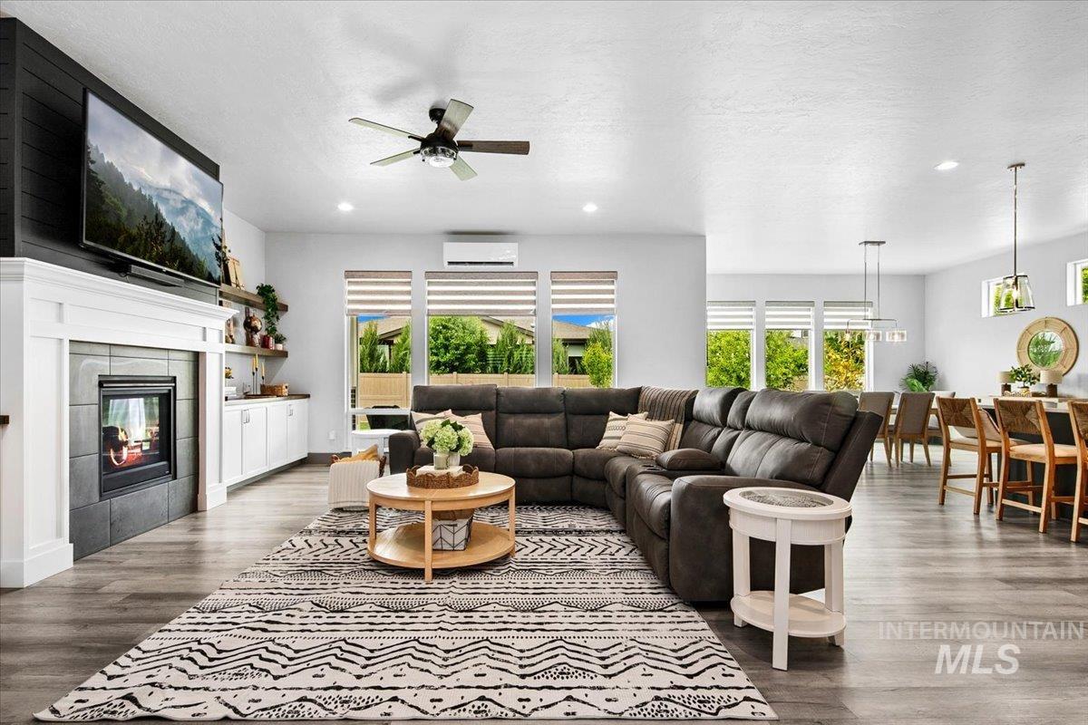 5345 S Mesa Trail Way, Meridian, Idaho 83642, 3 Bedrooms, 2.5 Bathrooms, Residential For Sale, Price $925,000, 98992295