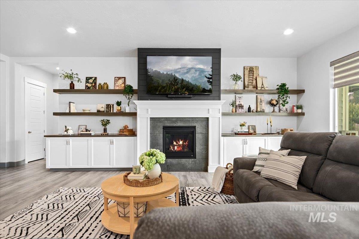 5345 S Mesa Trail Way, Meridian, Idaho 83642, 3 Bedrooms, 2.5 Bathrooms, Residential For Sale, Price $925,000, 98992295