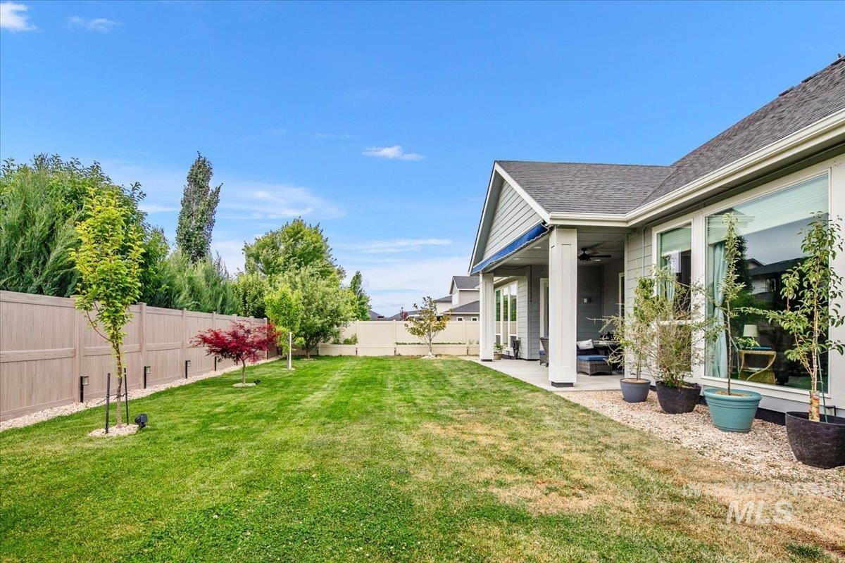 5345 S Mesa Trail Way, Meridian, Idaho 83642, 3 Bedrooms, 2.5 Bathrooms, Residential For Sale, Price $925,000, 98992295