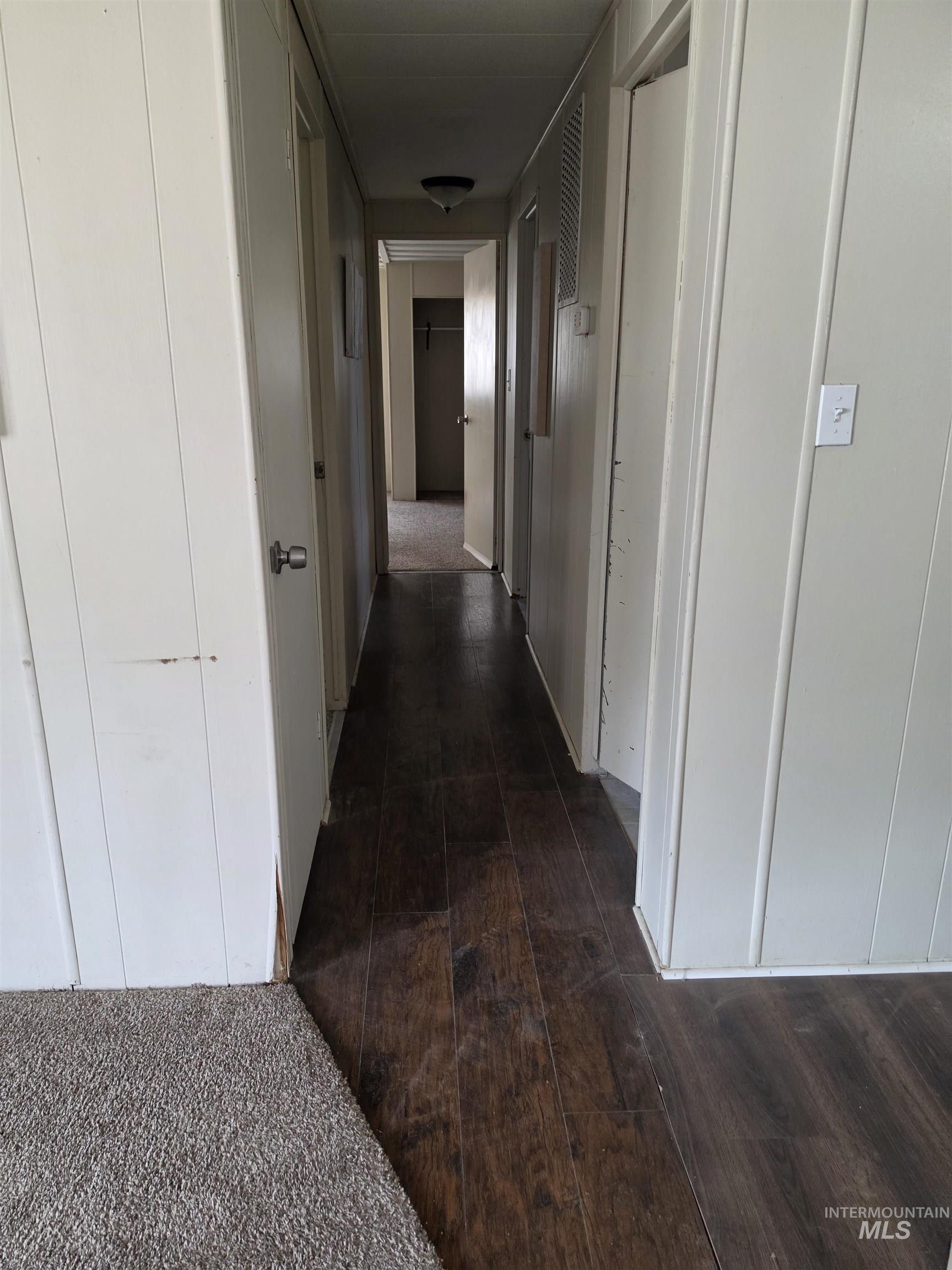 218 W Ave I, Jerome, Idaho 83338-0000, 3 Bedrooms, 2 Bathrooms, Residential For Sale, Price $85,000,MLS 98992296