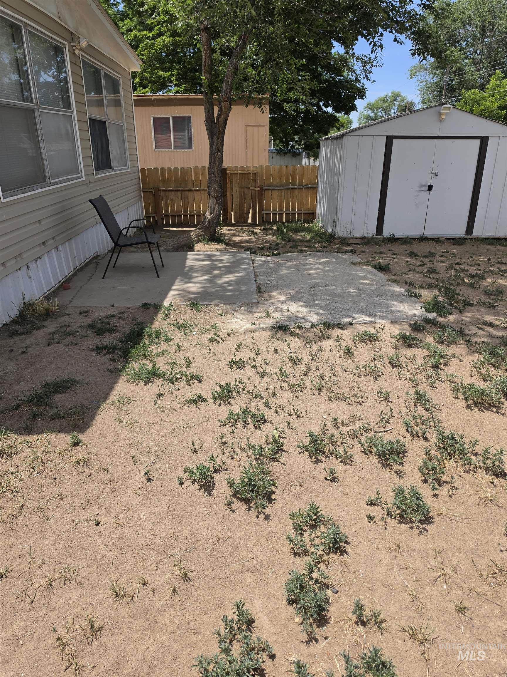 218 W Ave I, Jerome, Idaho 83338-0000, 3 Bedrooms, 2 Bathrooms, Residential For Sale, Price $85,000,MLS 98992296
