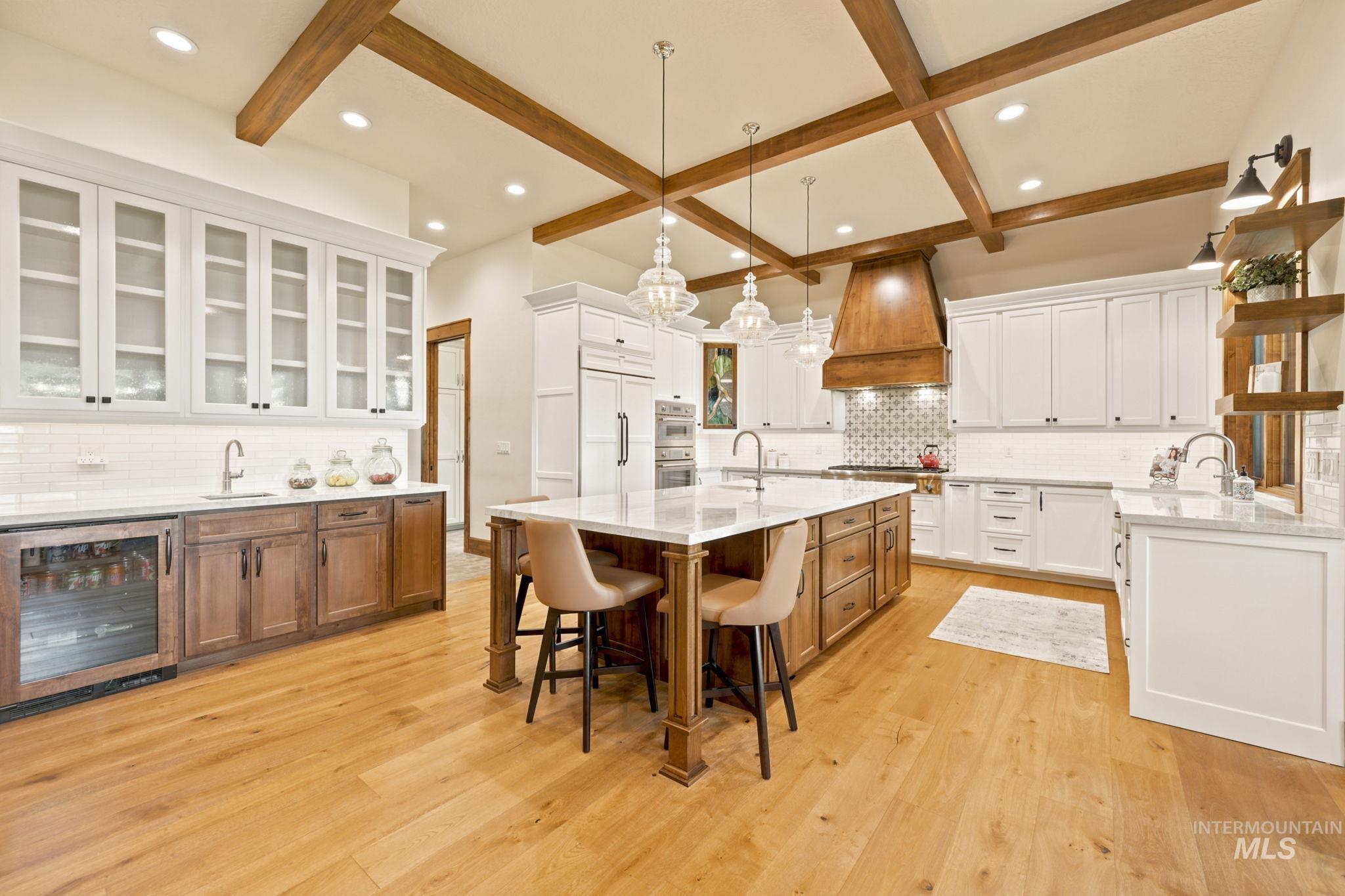 976 Discovery Drive, Donnelly, Idaho 83615, 4 Bedrooms, 6 Bathrooms, Residential For Sale, Price $3,999,000,MLS 98992301