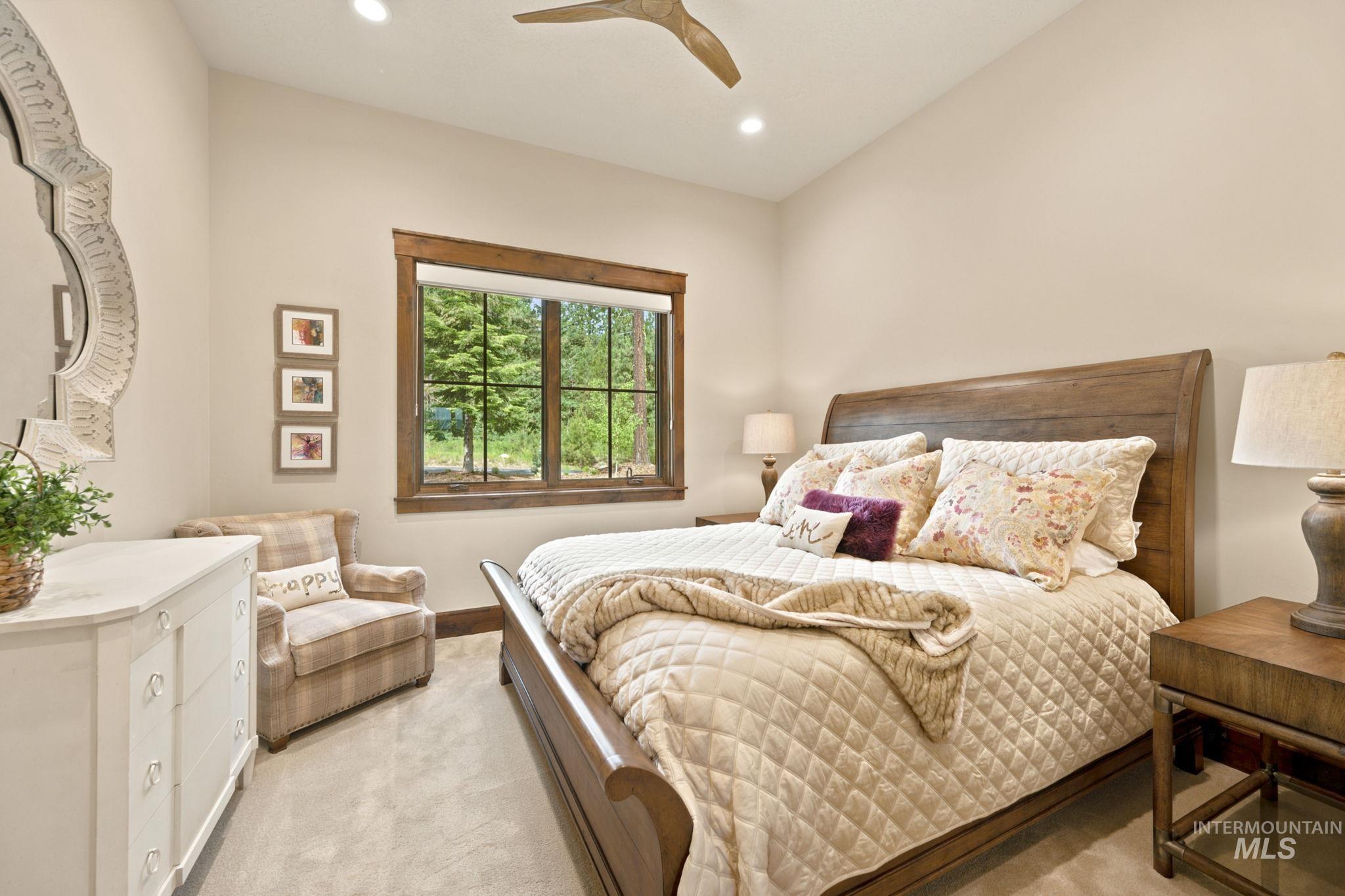 976 Discovery Drive, Donnelly, Idaho 83615, 4 Bedrooms, 6 Bathrooms, Residential For Sale, Price $3,999,000,MLS 98992301
