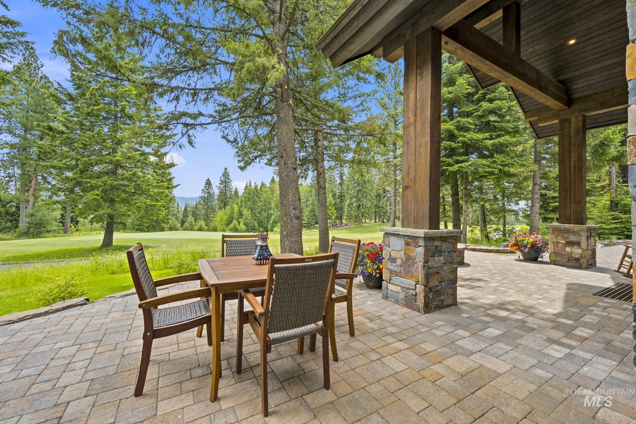 976 Discovery Drive, Donnelly, Idaho 83615, 4 Bedrooms, 6 Bathrooms, Residential For Sale, Price $3,999,000,MLS 98992301