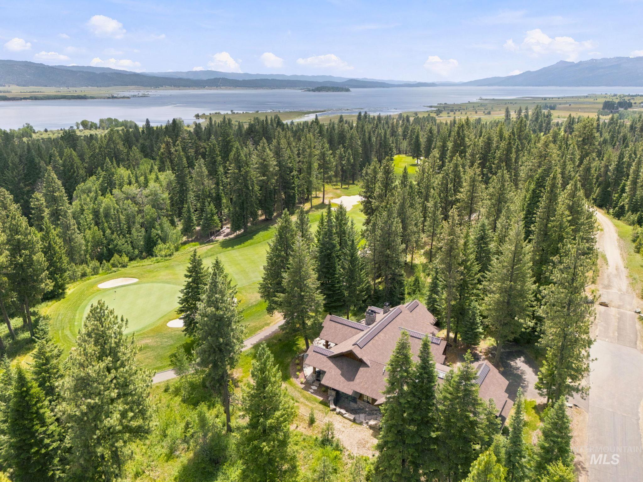 976 Discovery Drive, Donnelly, Idaho 83615, 4 Bedrooms, 6 Bathrooms, Residential For Sale, Price $3,999,000,MLS 98992301