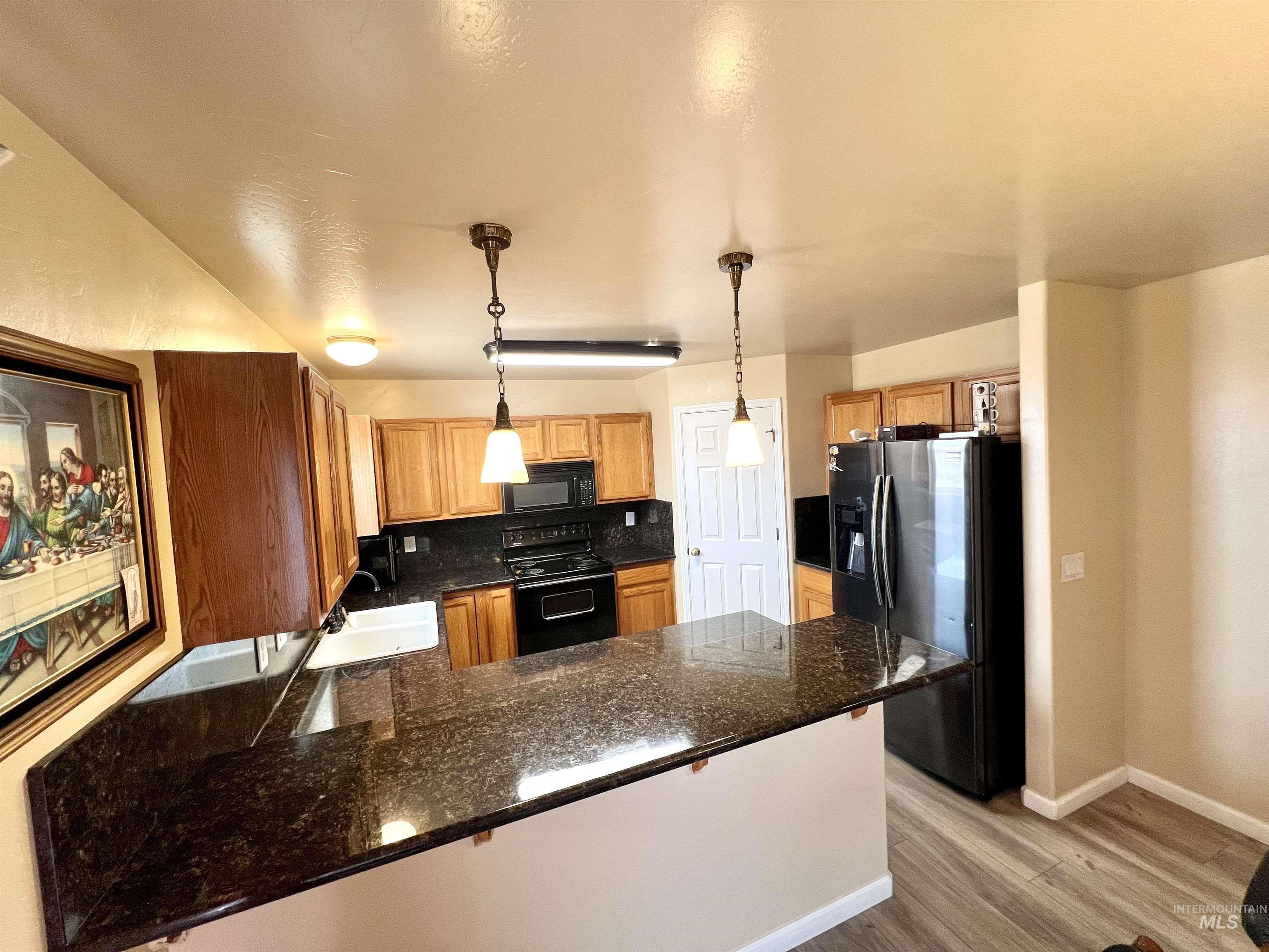 842 W 400 S, Heyburn, Idaho 83336, 4 Bedrooms, 2 Bathrooms, Residential For Sale, Price $610,000, 98992307